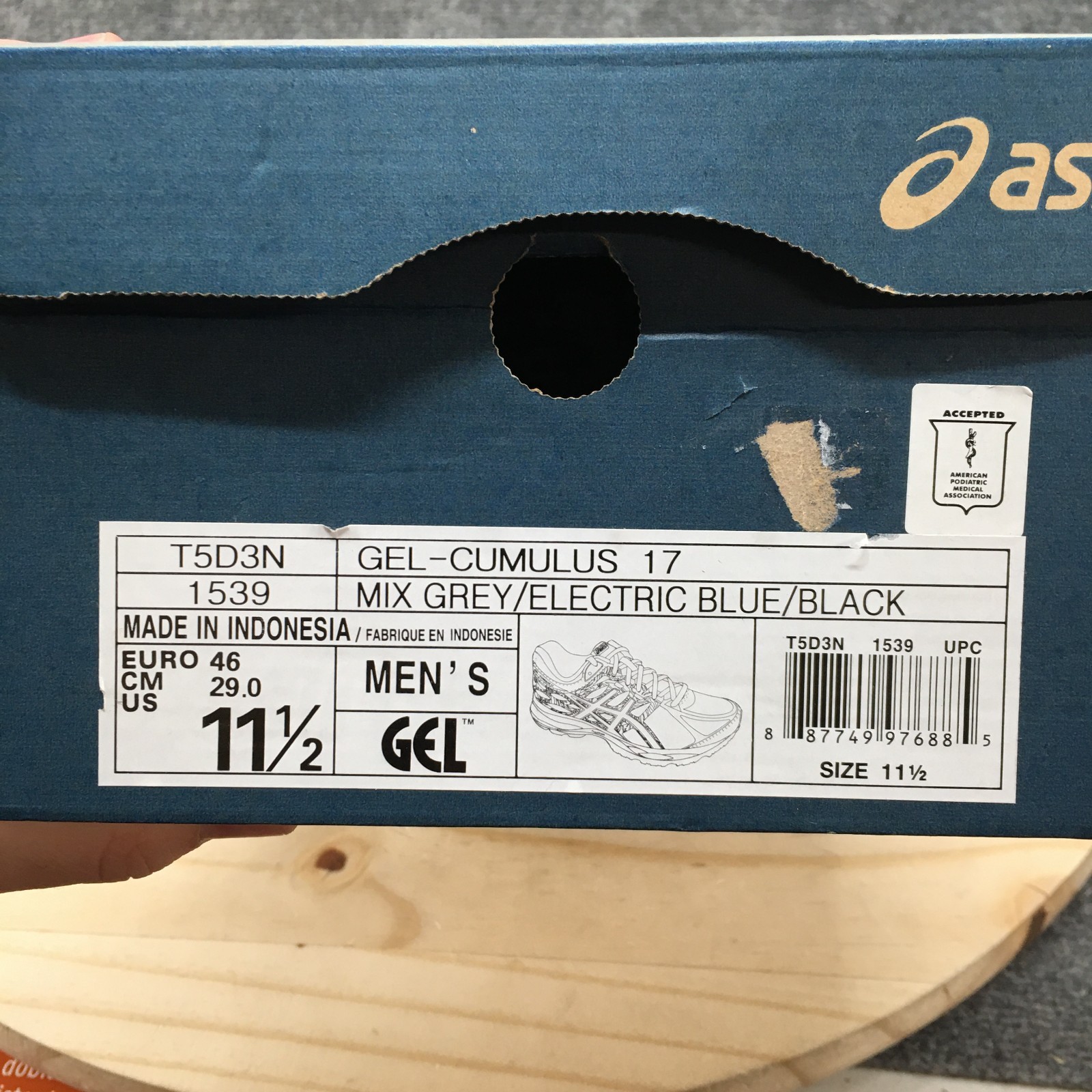 Asics Gel-Cumulus 17 Running Shoes Mens 11.5 Low Sneakers Lace Up Blue Black NEW