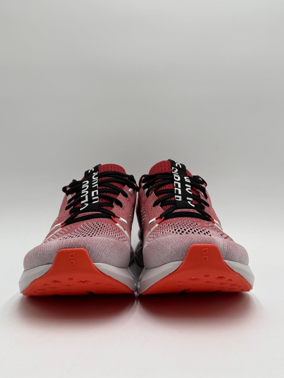 ON CLOUDSURFER AUBURN FROST Men’s NEW Running Sneaker Orange Multiple Sizes