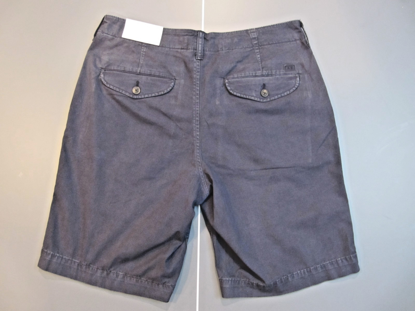 NWT – American Eagle Next Level Flex Men’s Chino Shorts Size 32 Navy color