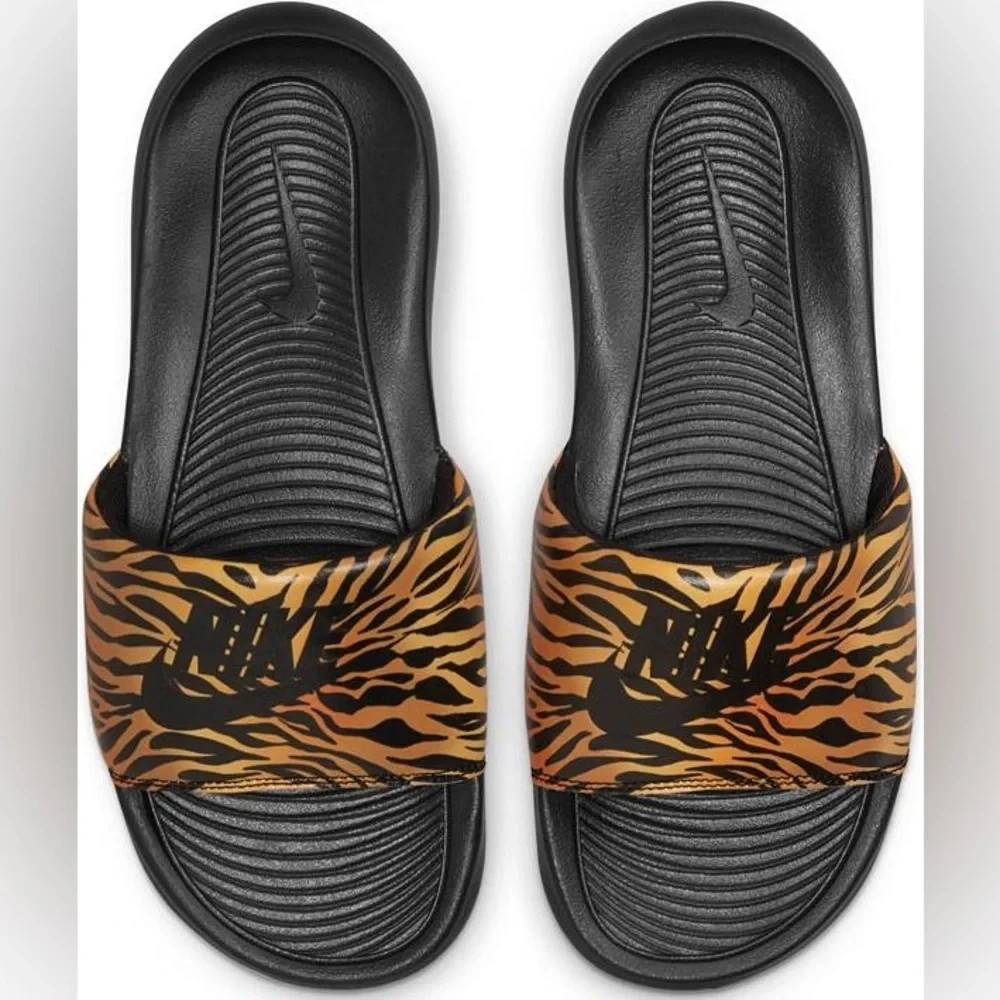 Nike | Victori One Print Slides | Womens | Size 8 LEOPARD