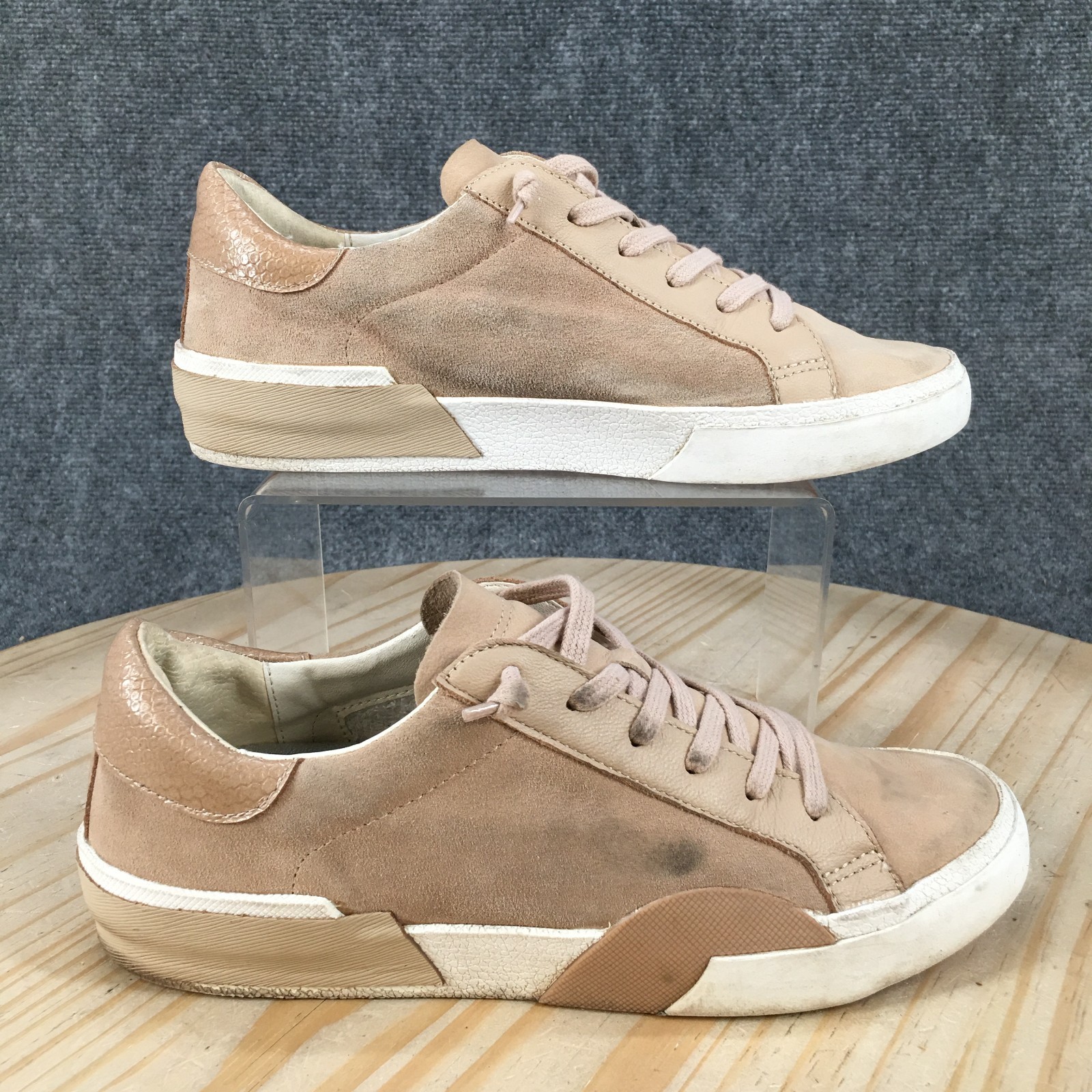 Dolce Vita Shoes Womens 8 Zina Casual Low Top Sneakers Brown Beige Suede Lace Up