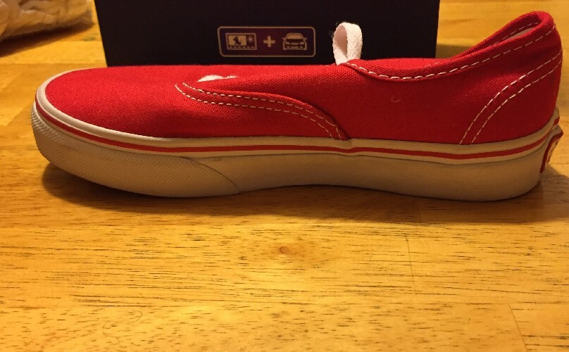 NEW VANS AUTHENTIC RED & WHITE SHOES KIDS US 1.5 UK 1 EUR 32.0 CM 19.5