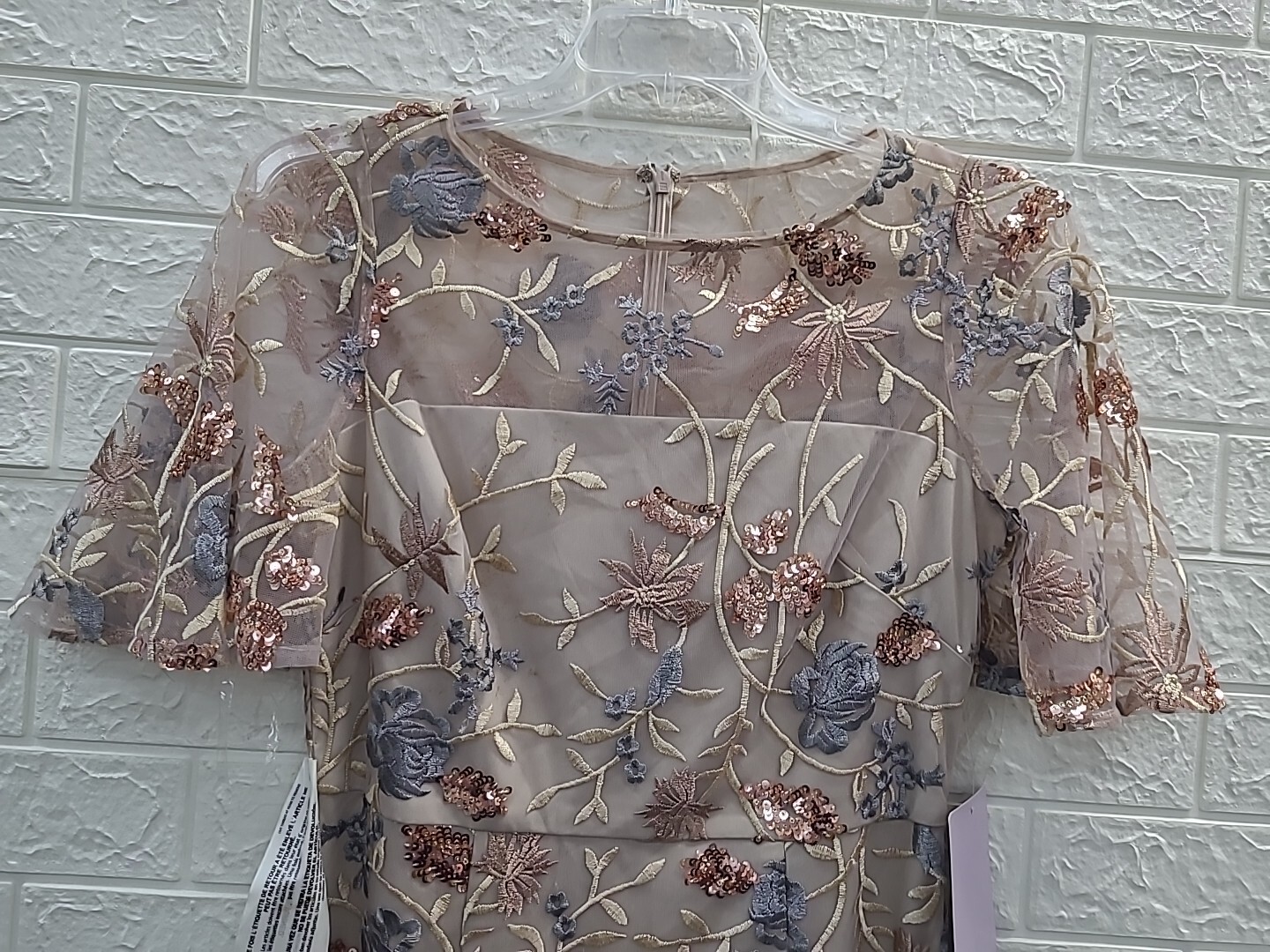 New J.S.Collection Daphne Flutter Colums Gown Mauve Silver Size 6