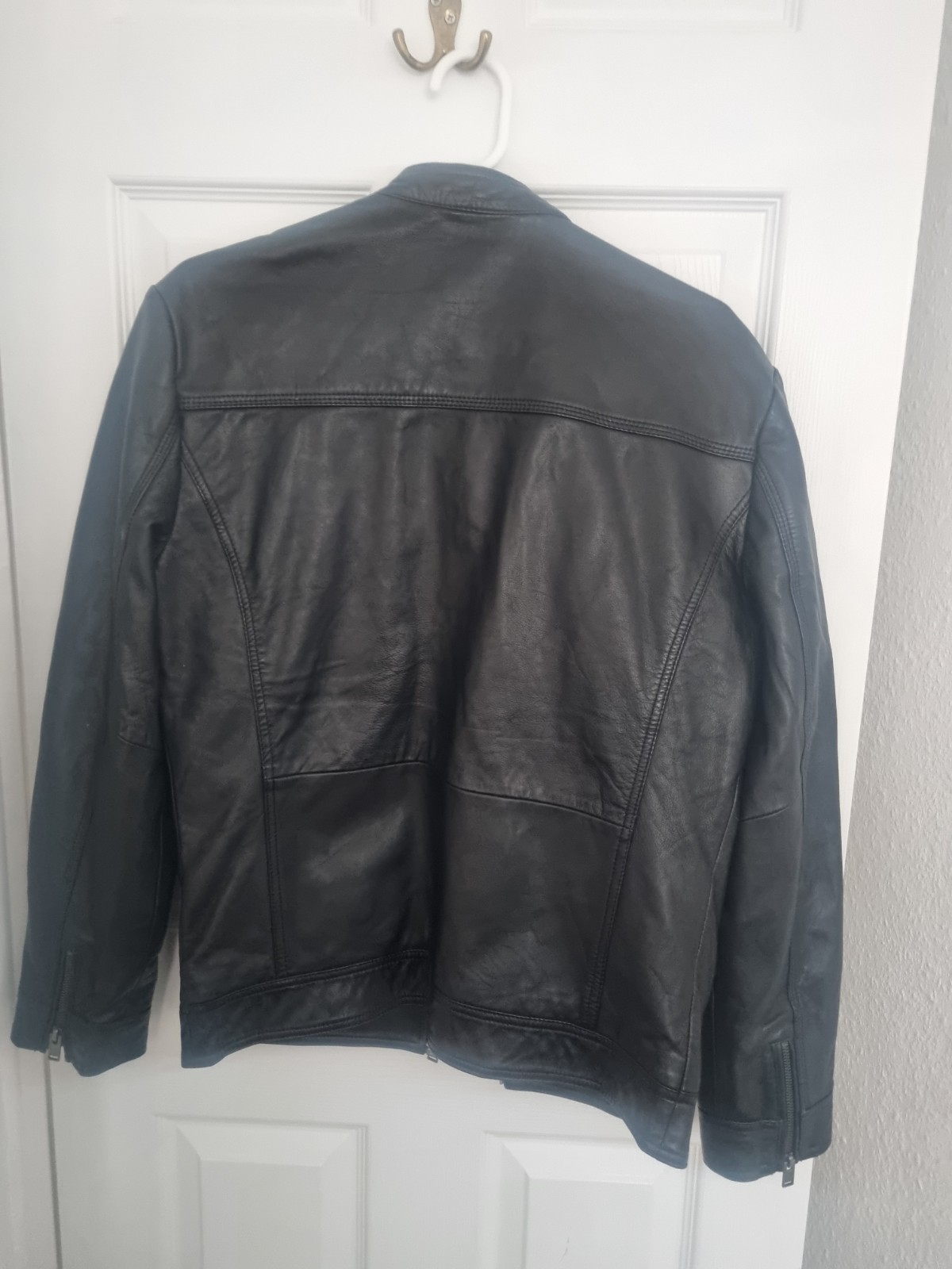 SELELECTED HOMME – LEATHER CLASSIC JACKET SIZE S GREAT CONDITION Pit2Pit 20″
