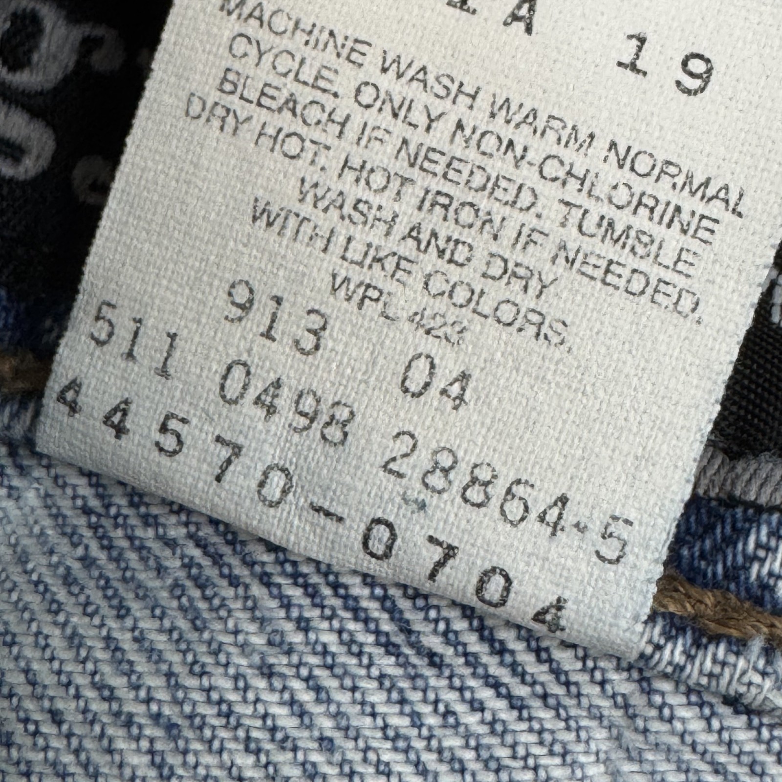 Vintage Levis SilverTab Jeans Mens 30×32 Blue Baggy 90s Made USA Thrashed Faded