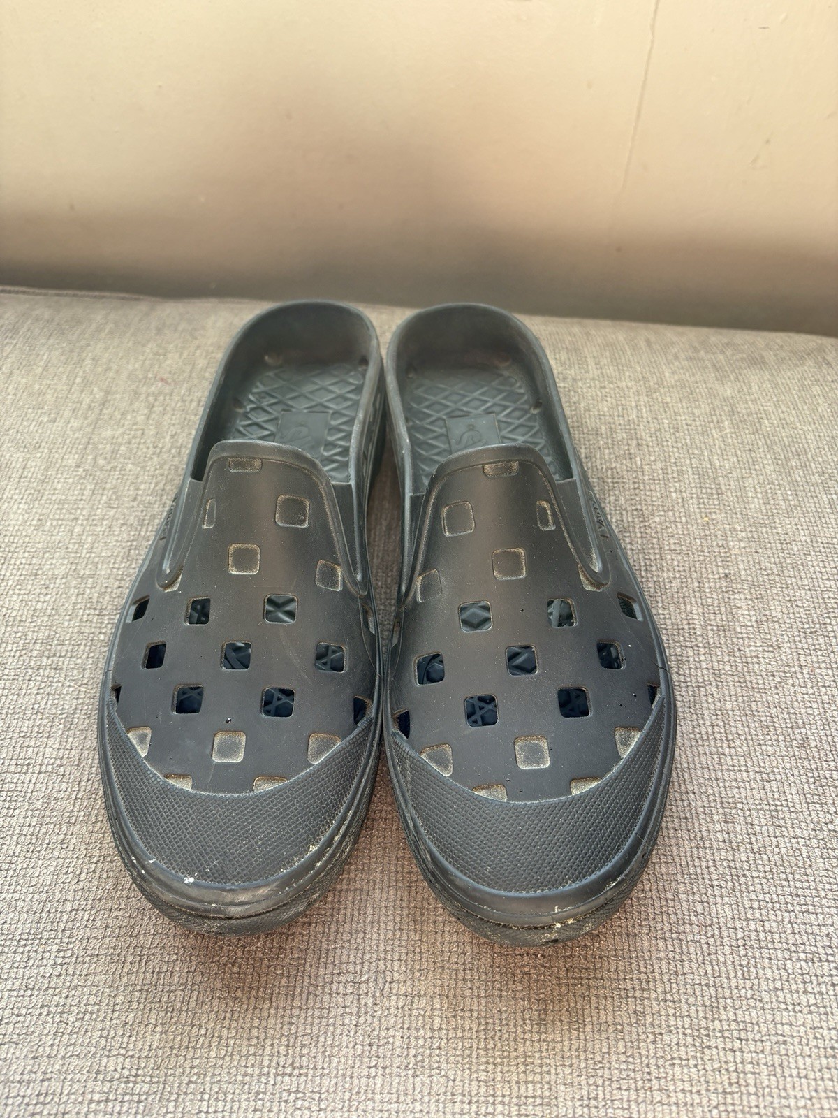 Vans MTE Slip-On Mule TRK Black VN0005V8BLK Men’s Size 8 Rubber Slip On