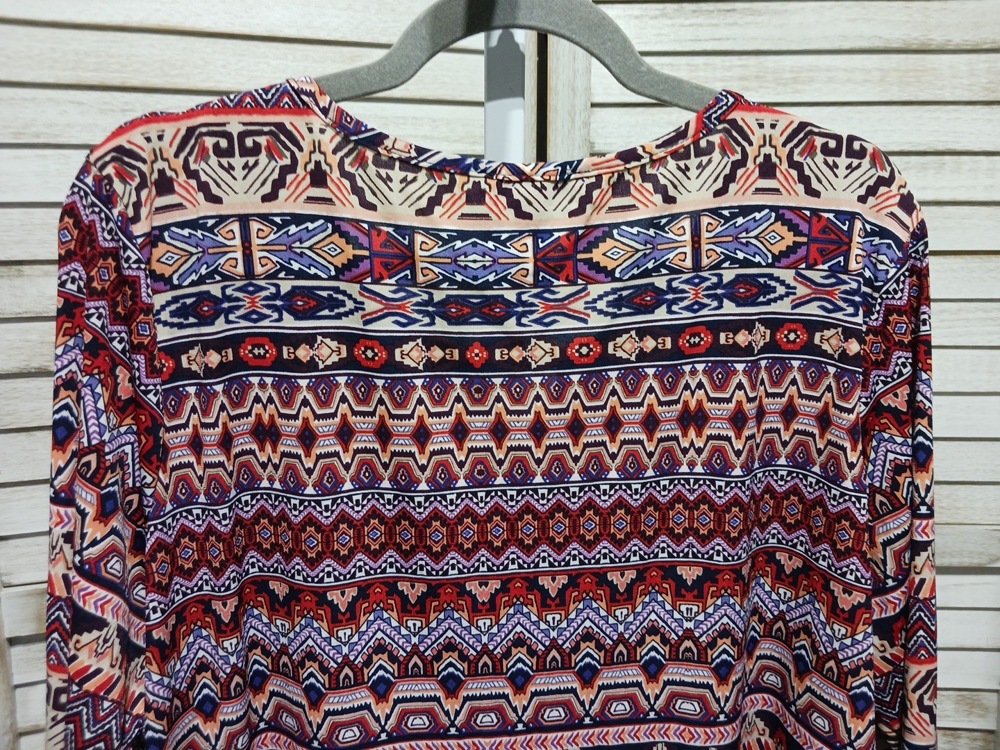 Womens DB Blouse Size 1X Orange Blue Aztec Designs Stretch Lightweight Unlined