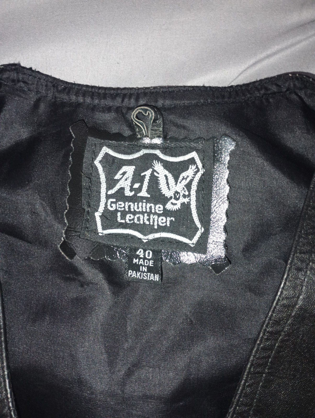 A-1 Genuine Leather Biker Vest Men’s Size 40 Front Snaps Side Ties 4 Pockets