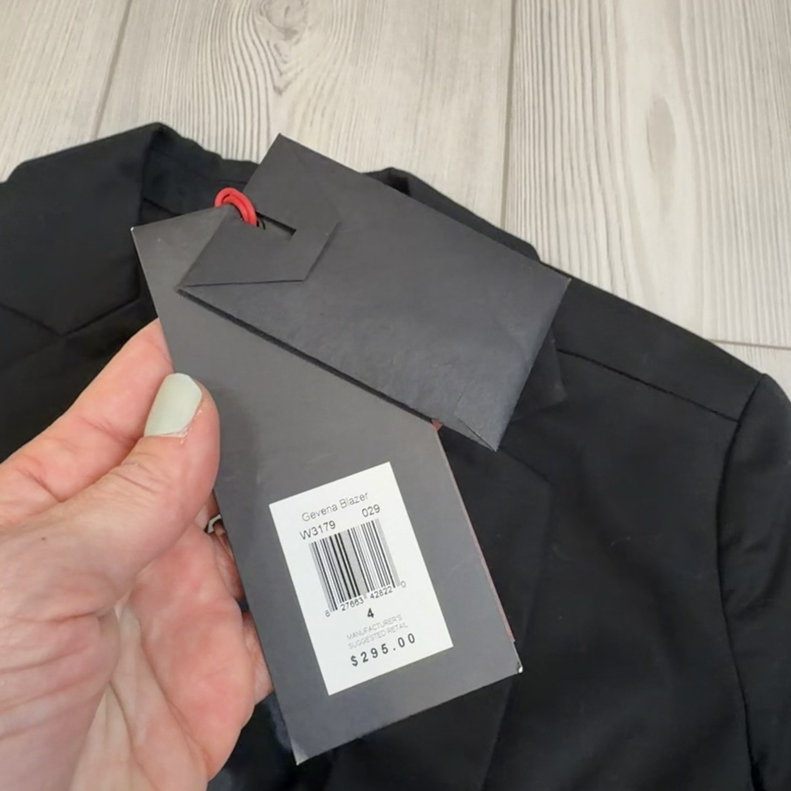 NWT Victorinox Size 4 Geneva Blazer Black One Button Closure
