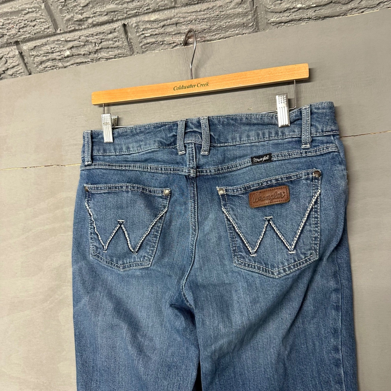 Wrangler Womens Flare Leg Jeans Medium Wash Blue Western Denim 1009MWFNT 7×34