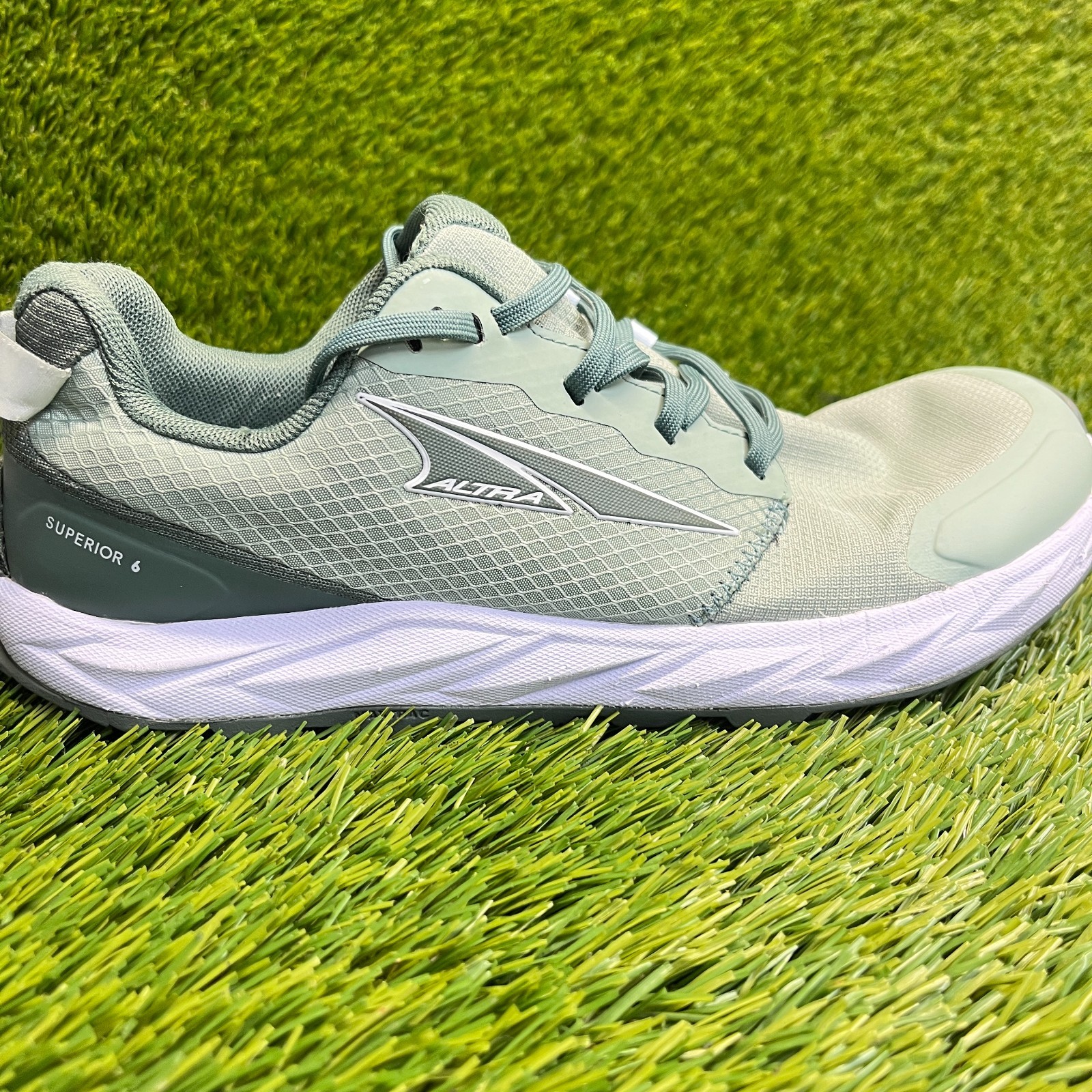 Altra Superior 6 Womens Size 9 Green Walking Athletic Running Shoes Sneakers