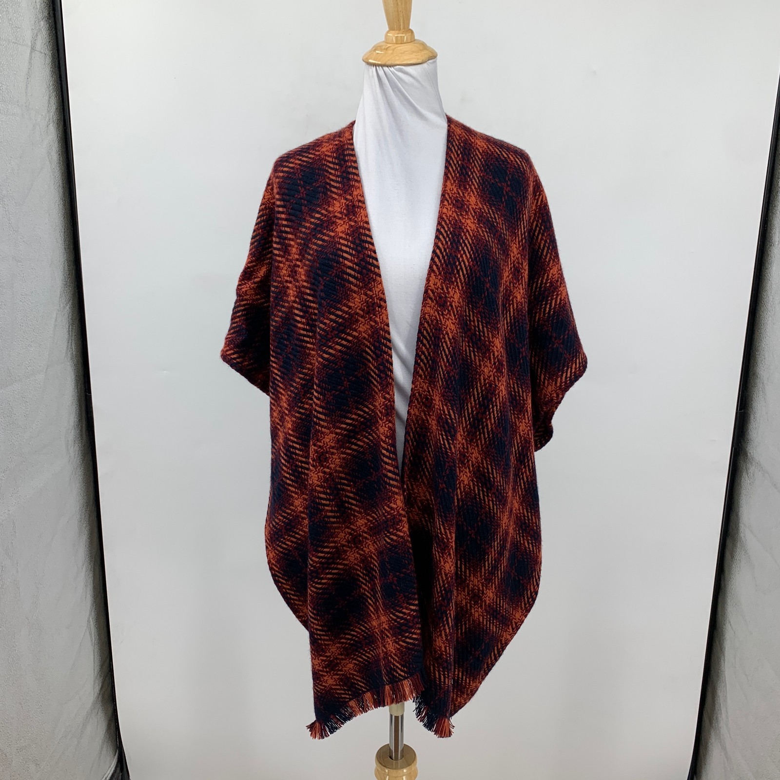 Loft Poncho Womens XS/S Multi Acrylic Plaid Fringe Hem Open Front Knit Wrap