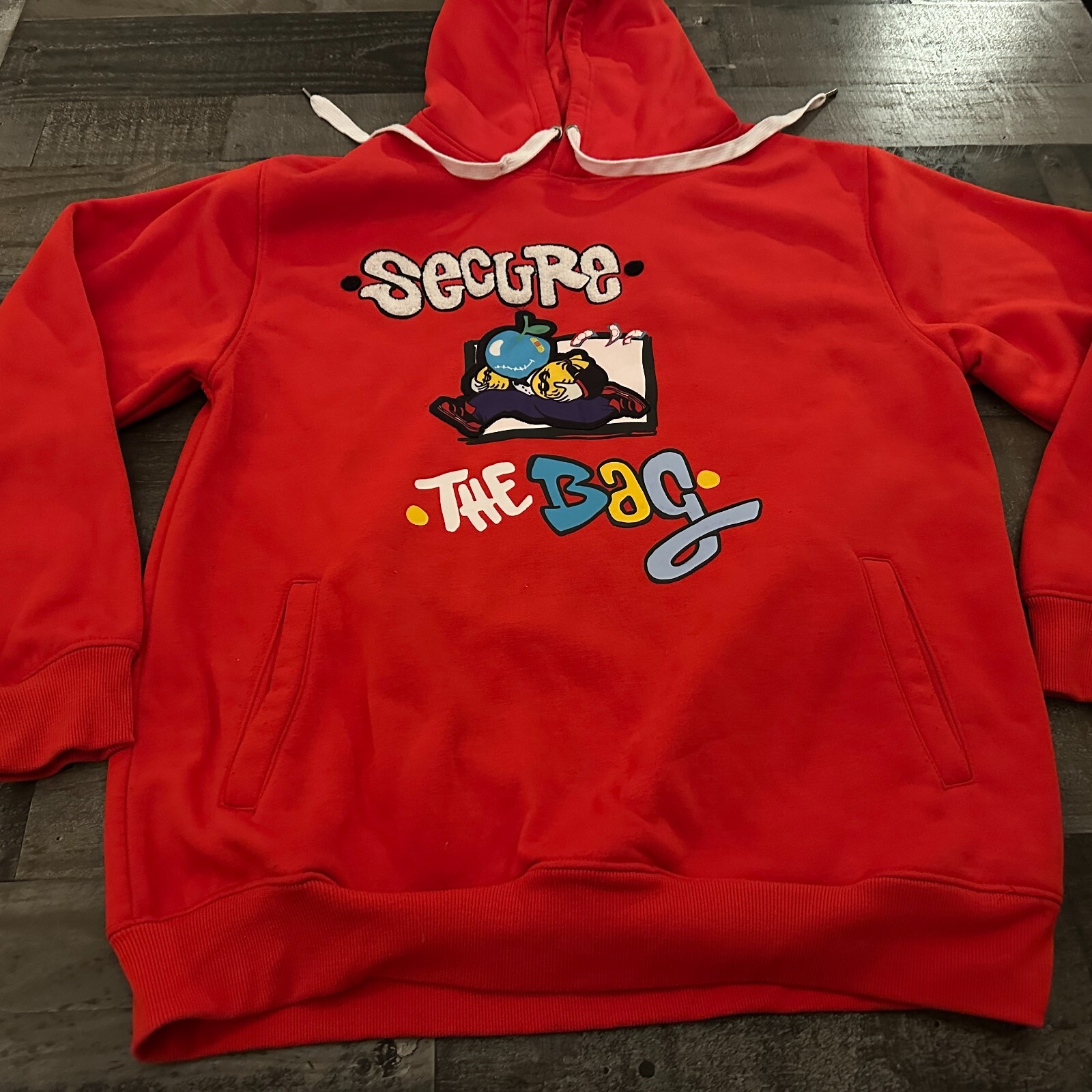 Secure the Bag – Bleecker & Mercer Red Sweatshirt size 2XL – Money Cash Stacks
