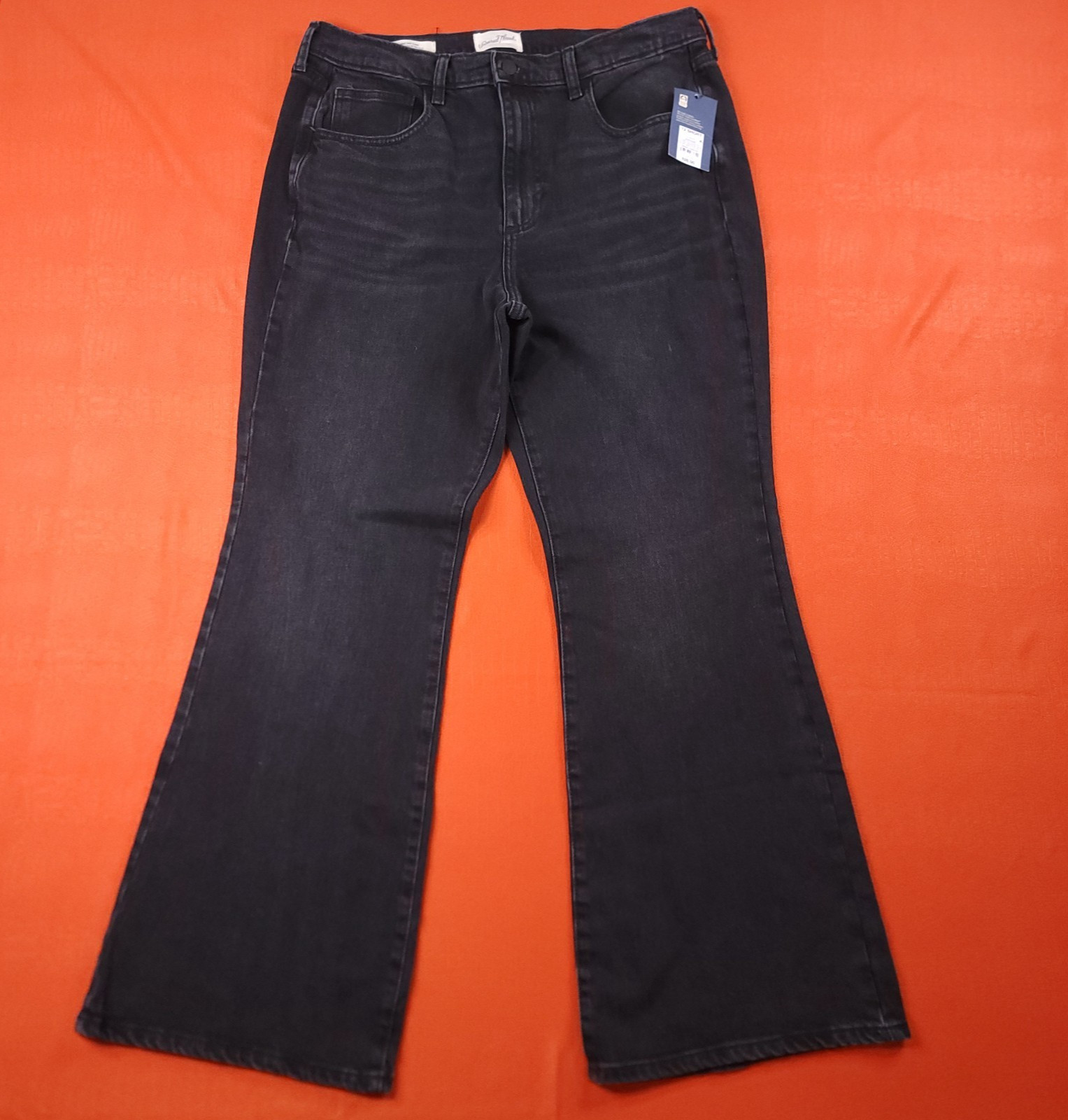 NWT Universal Thread Women’s Stretch High-Rise Flare Jeans Black Size 12 Short