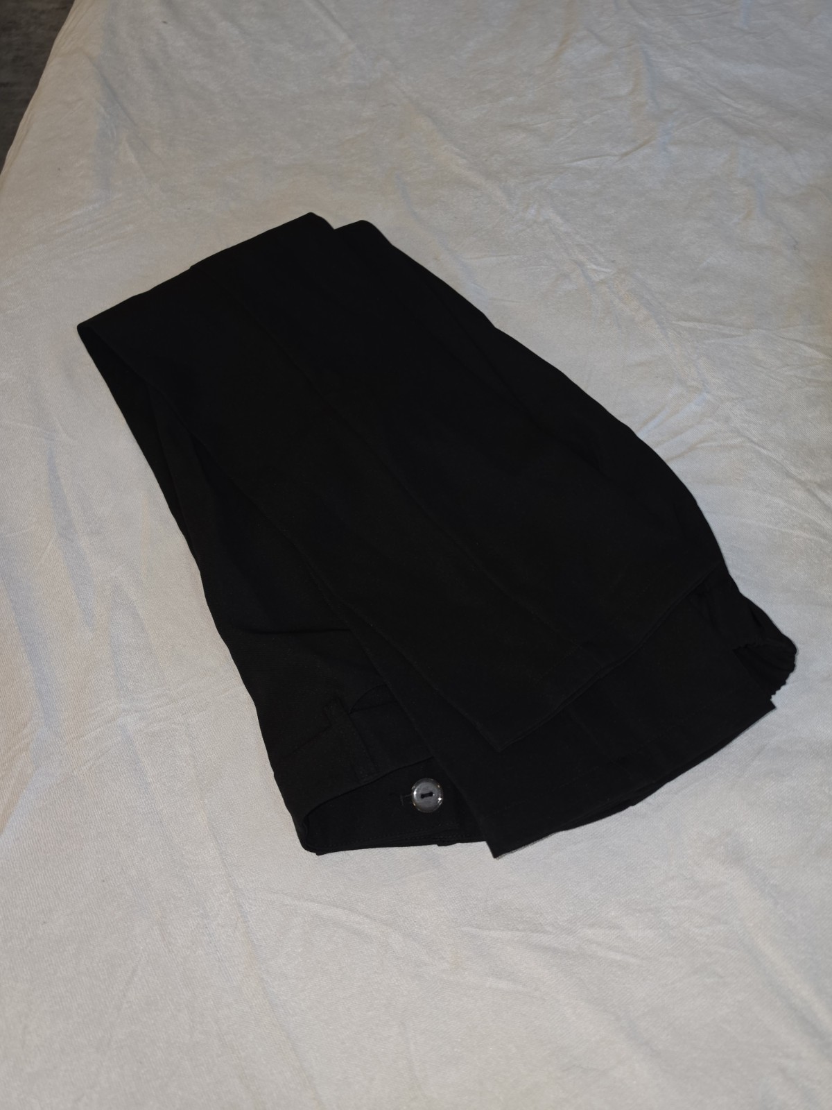 Luvamia Black 2-Piece Pant Suit Set XS Polyester Stretch Notch Lapel 1-Button