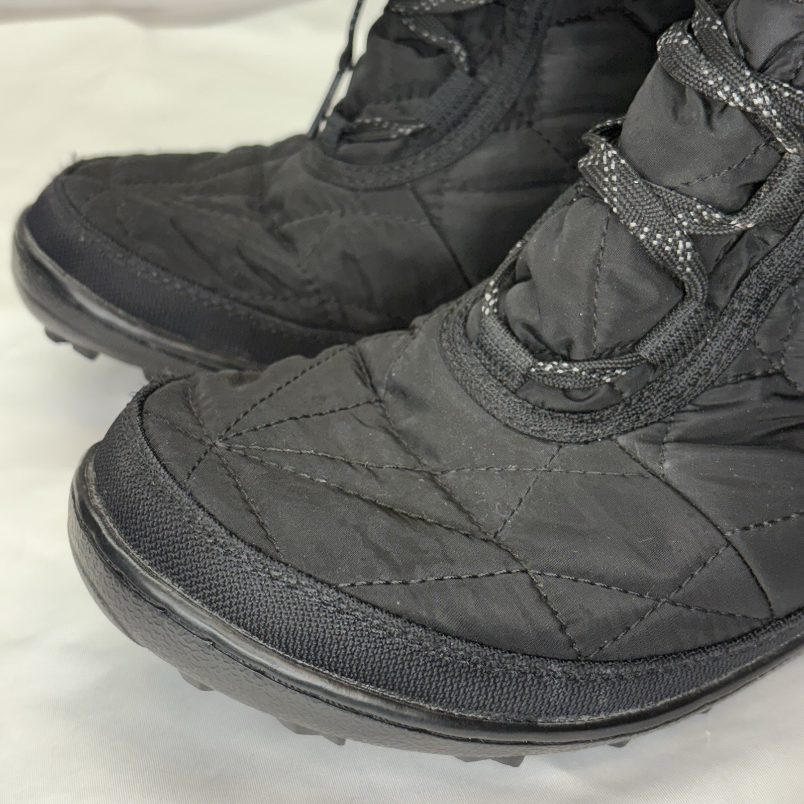 Columbia Women’s Minx Mid II Boot Size 8 Black Waterproof Winter Snow Omni Heat