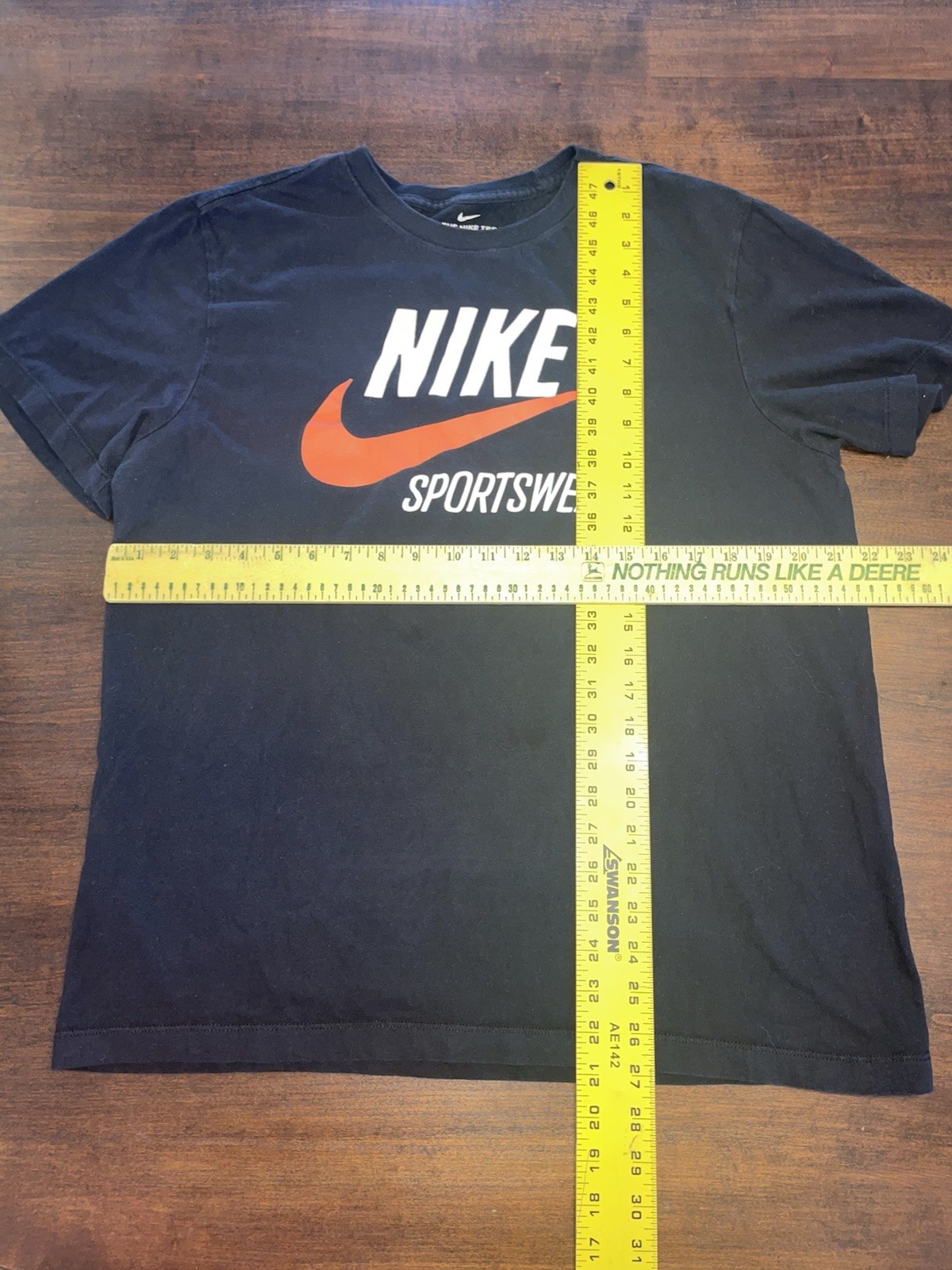 Nike Sportswear Mens Black Tee Orange Swoosh Large Graphic Logo – Size Large