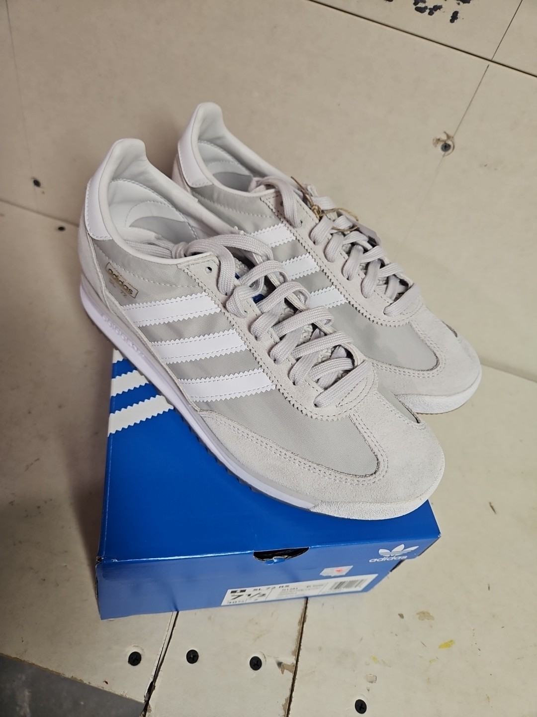 Adidas SL 72 RS Mens Shoe Grey White Sneaker Leather Accents Originals JI1281