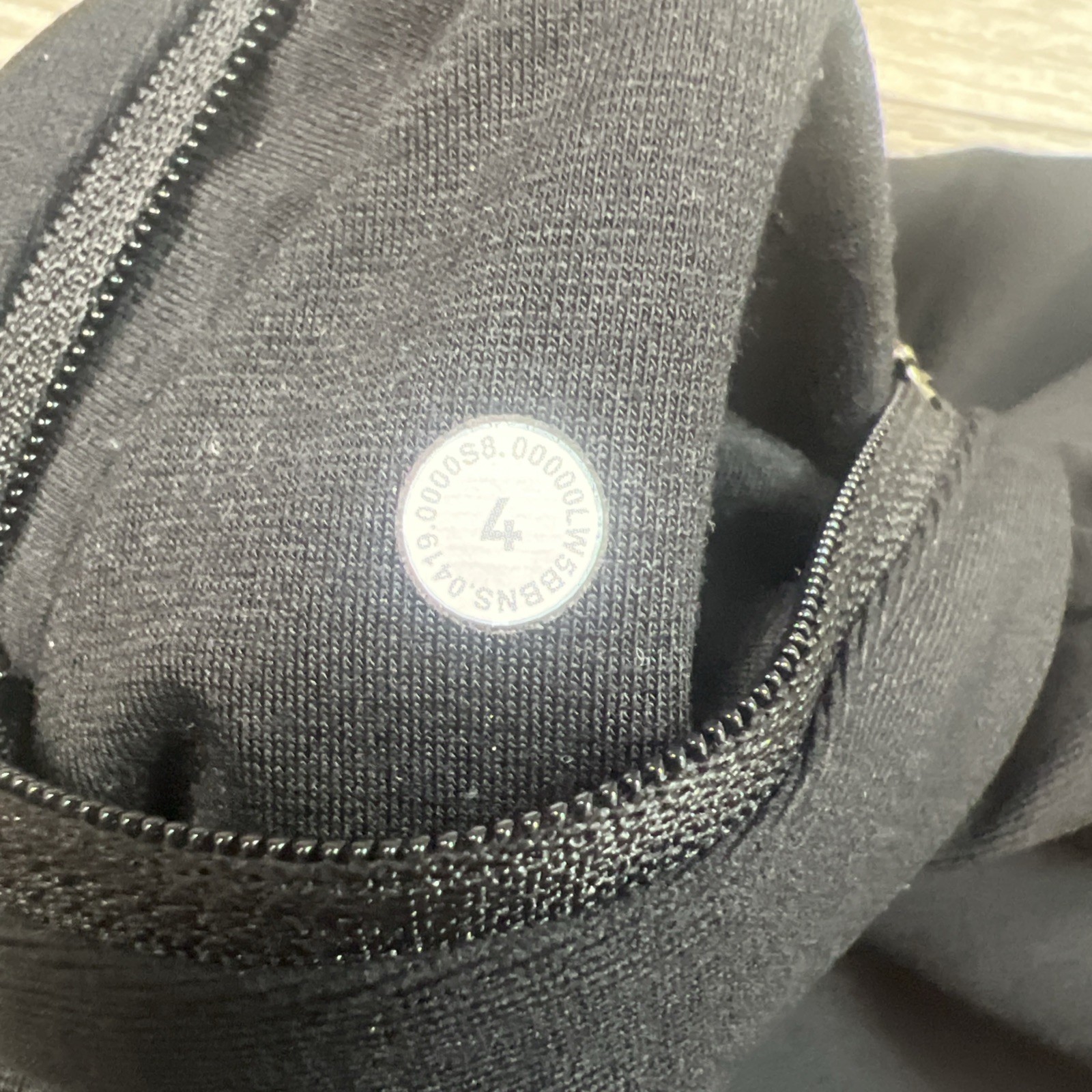 Lululemon Zoned In Tight 27” Zipper Pocket W5BBNS Moon phase Size 4 Perforated
