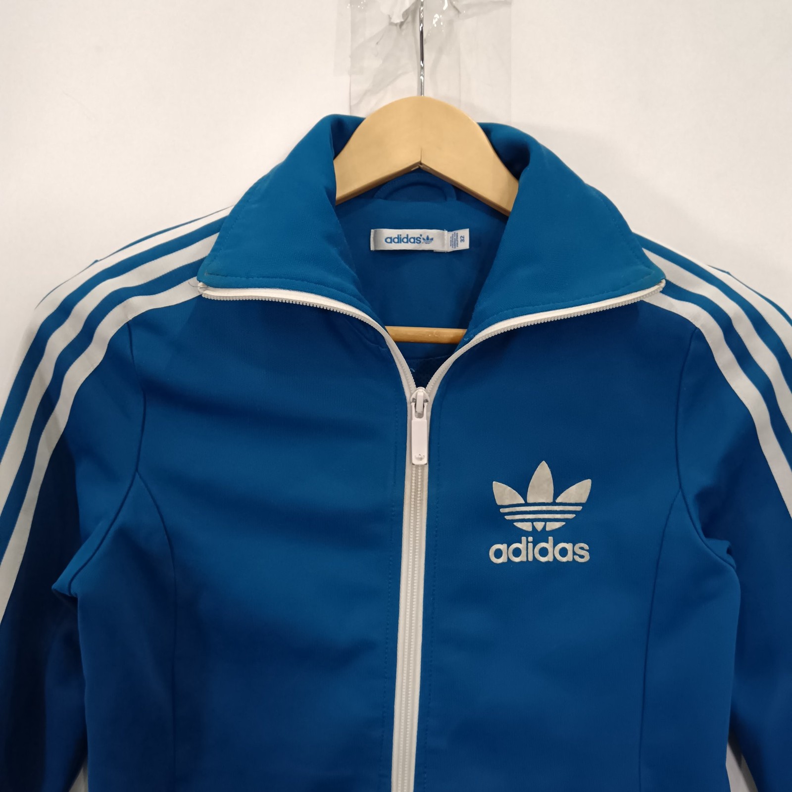 Adidas Track Jacket Women’s Size 32 Blue Trefoil Zip Pockets Stripes Preloved