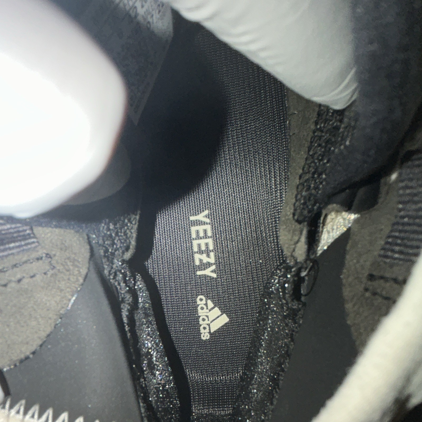 adidas Yeezy QNTM Mist Slate Size 8.5