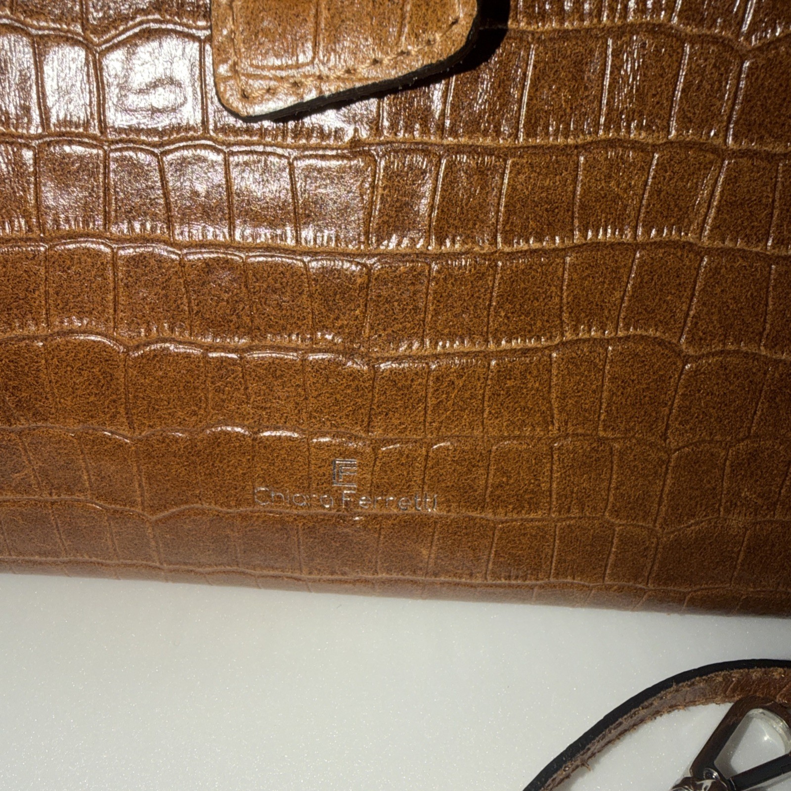 Chiara Ferretti Cognac Croc-Embossed Leather Crossbody Multi Strap Italy