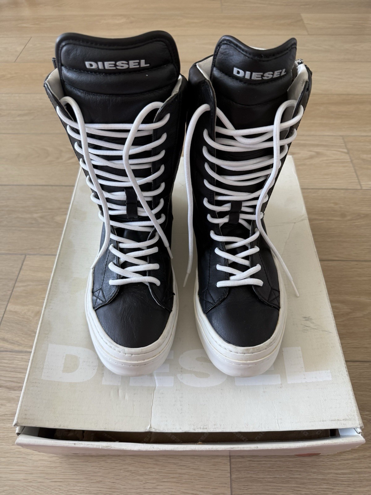 Diesel Softrock Men’s High Top Boots Black White Leather Zipper Lace Up US 10