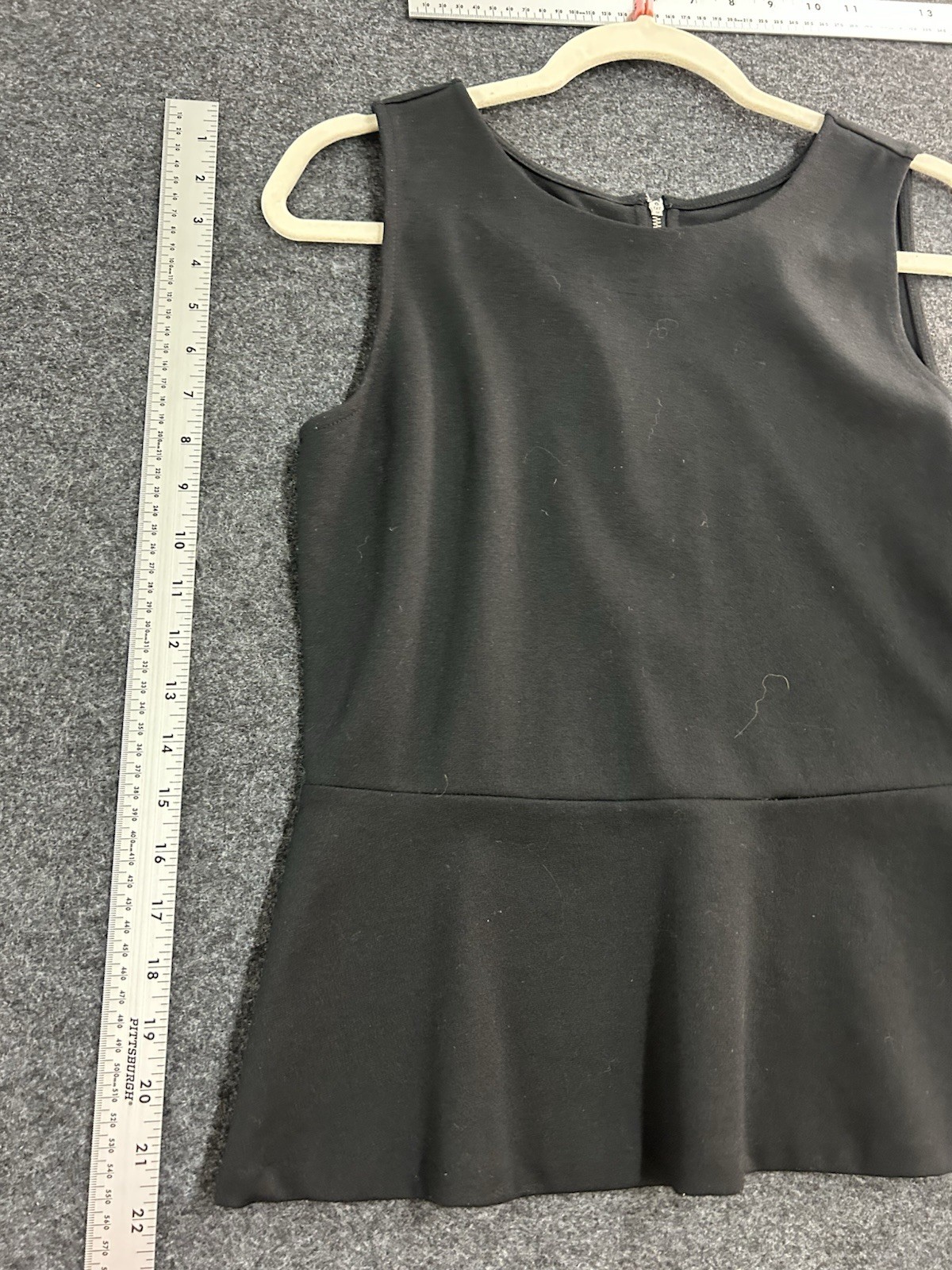#4 Ann Taylor Loft Size Small Black Tank zip Up Back Sleeveless W Ruffle Bottom