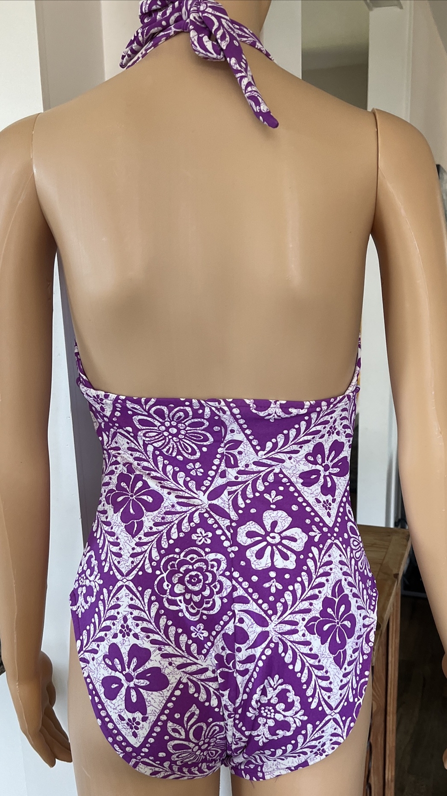 Catalina Women Halter Swimsuit Size Small Purple Stretch One Piece Bathing Suit