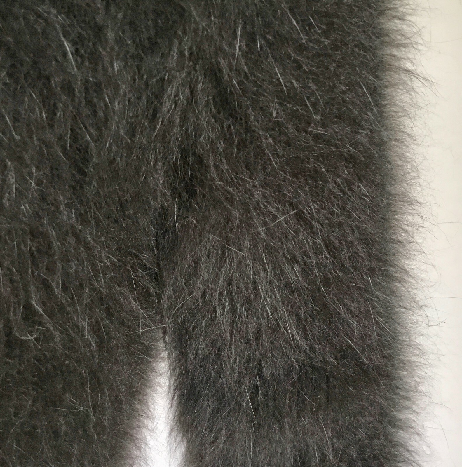 80% Angora Fuzzy Vintage EXPRESS Brown V Neck Pullover Sweater 32 in bust