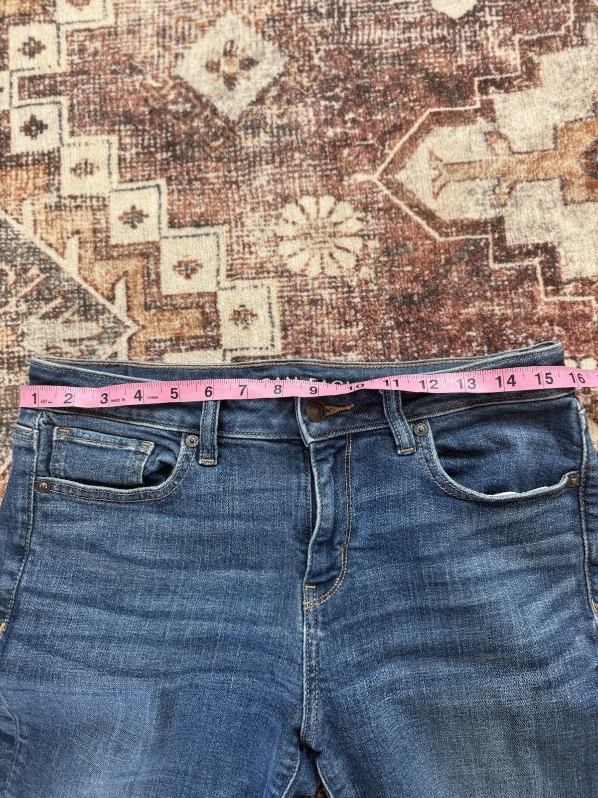 American Eagle Women’s Mid Rise Bootcut Jeans Blue Medium Wash Stretch Pockets