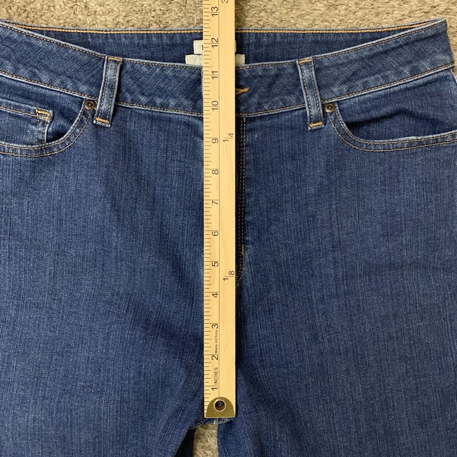 LL Bean Jeans Womens 12 Reg Dark Wash Classic Fit Boot Cut Leg High Rise Stretch