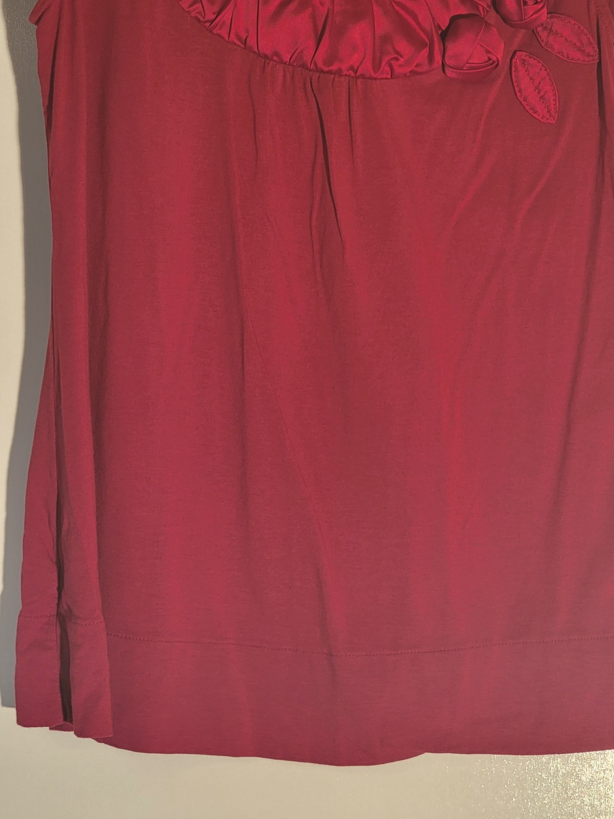 Loft Top Womens Red Small Sleeveless Scoop Neck Rose Detail Neckline Hand Wash