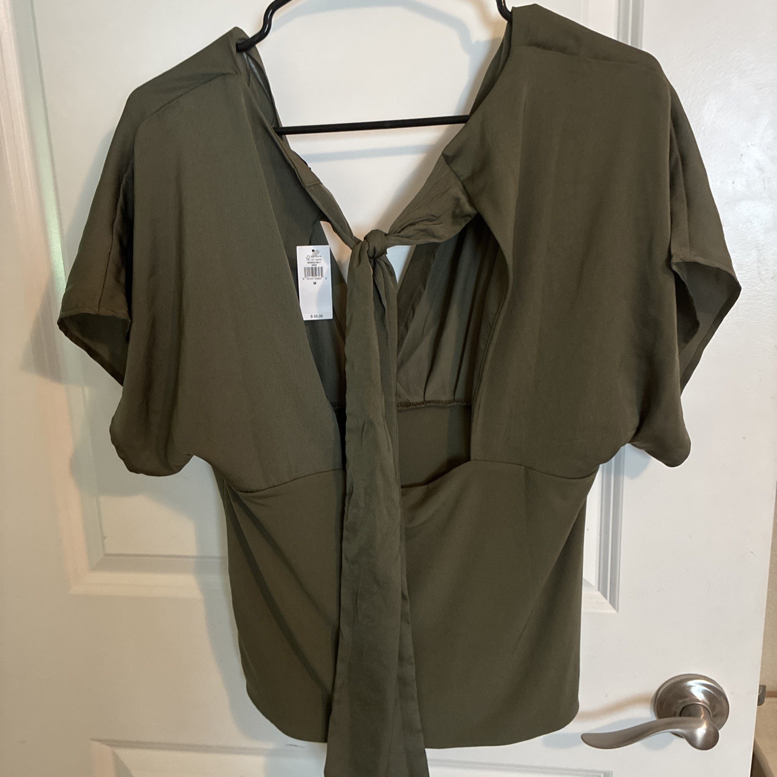 2 Banana Republic Blouses Medium – 1 Cream Very Good Condition And 1 Khaki NWT