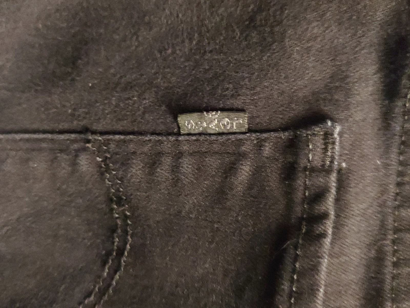 Levi’s RARE 711 Black Skinny Ripped Jeans Black Tag Vintage