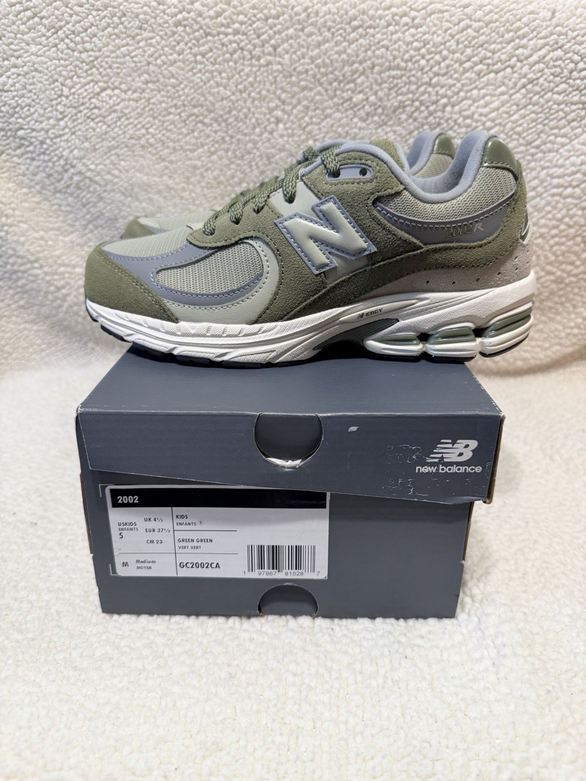 New Balance 2002R Unisex Kids Athletic Sneakers US 5 M Green/Gray Suede GC2002CA