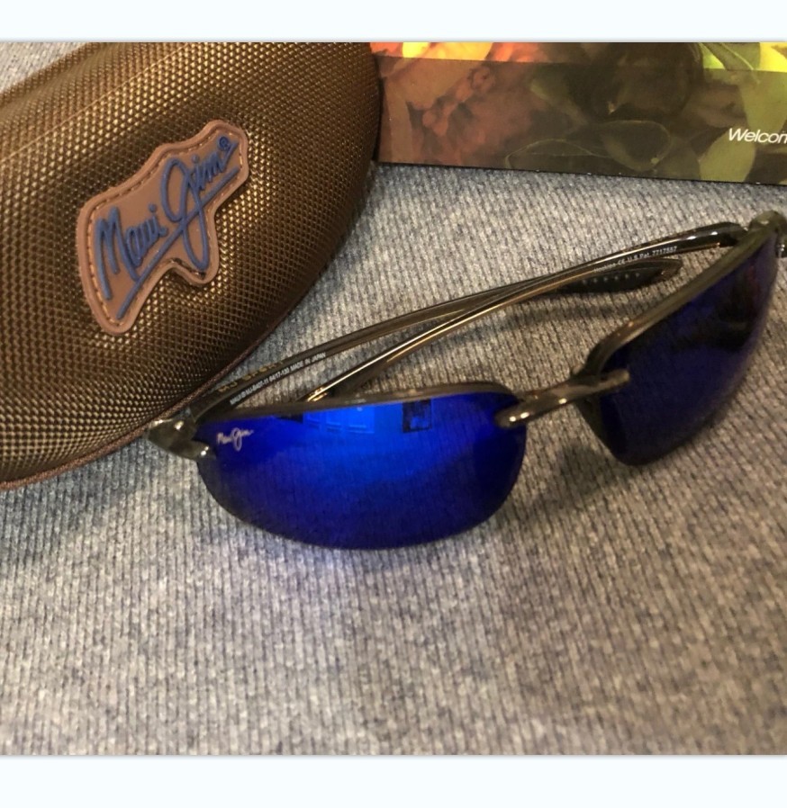 Maui Jim B407-11 Ho’okipa Sunglasses Grey Frame / Blue Hawaii Polarized Lenses