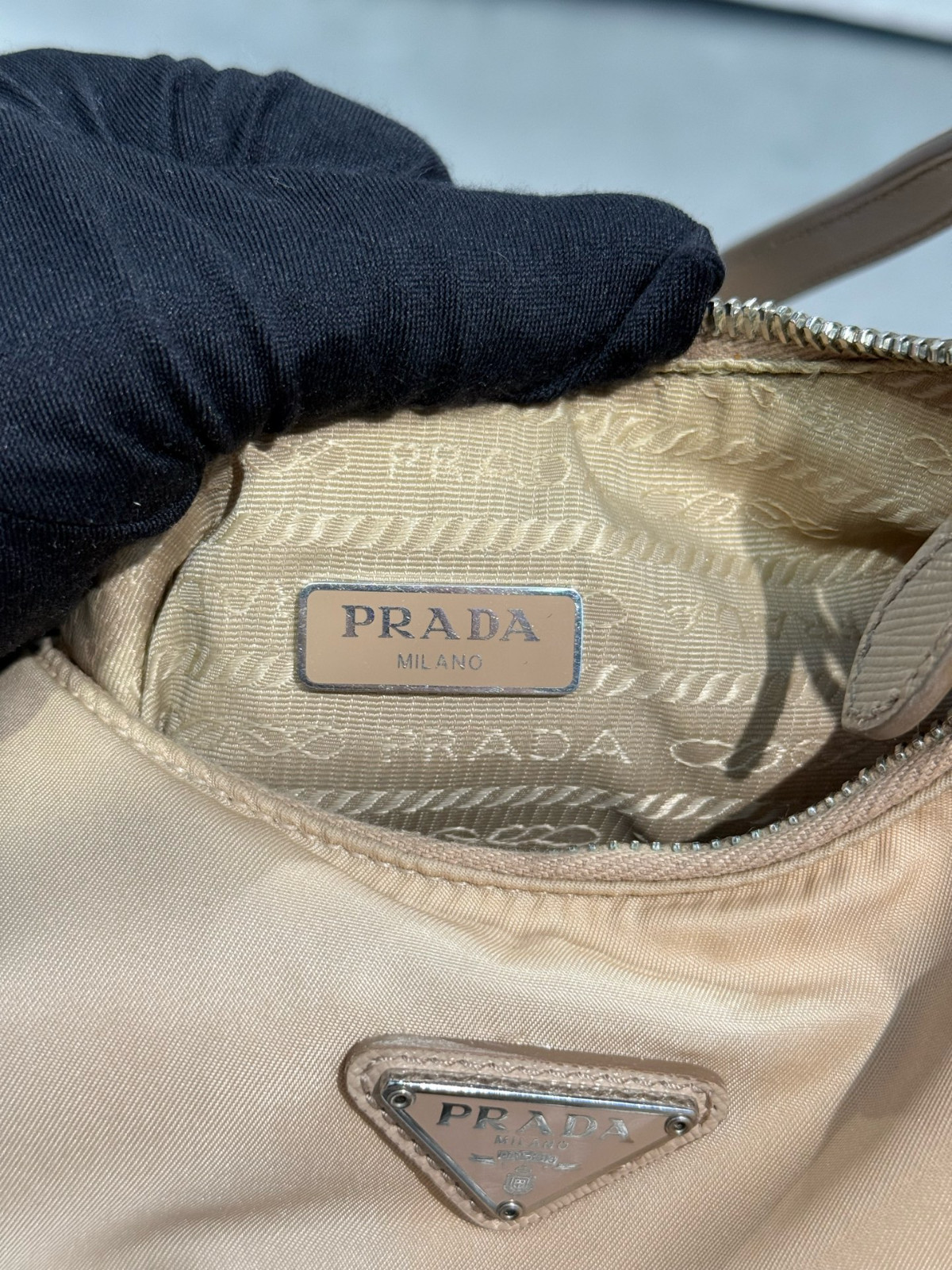 Authentic Prada Re-Edition 2005 Nylon Hobo Nylon with Leather Trim Hobo Beige