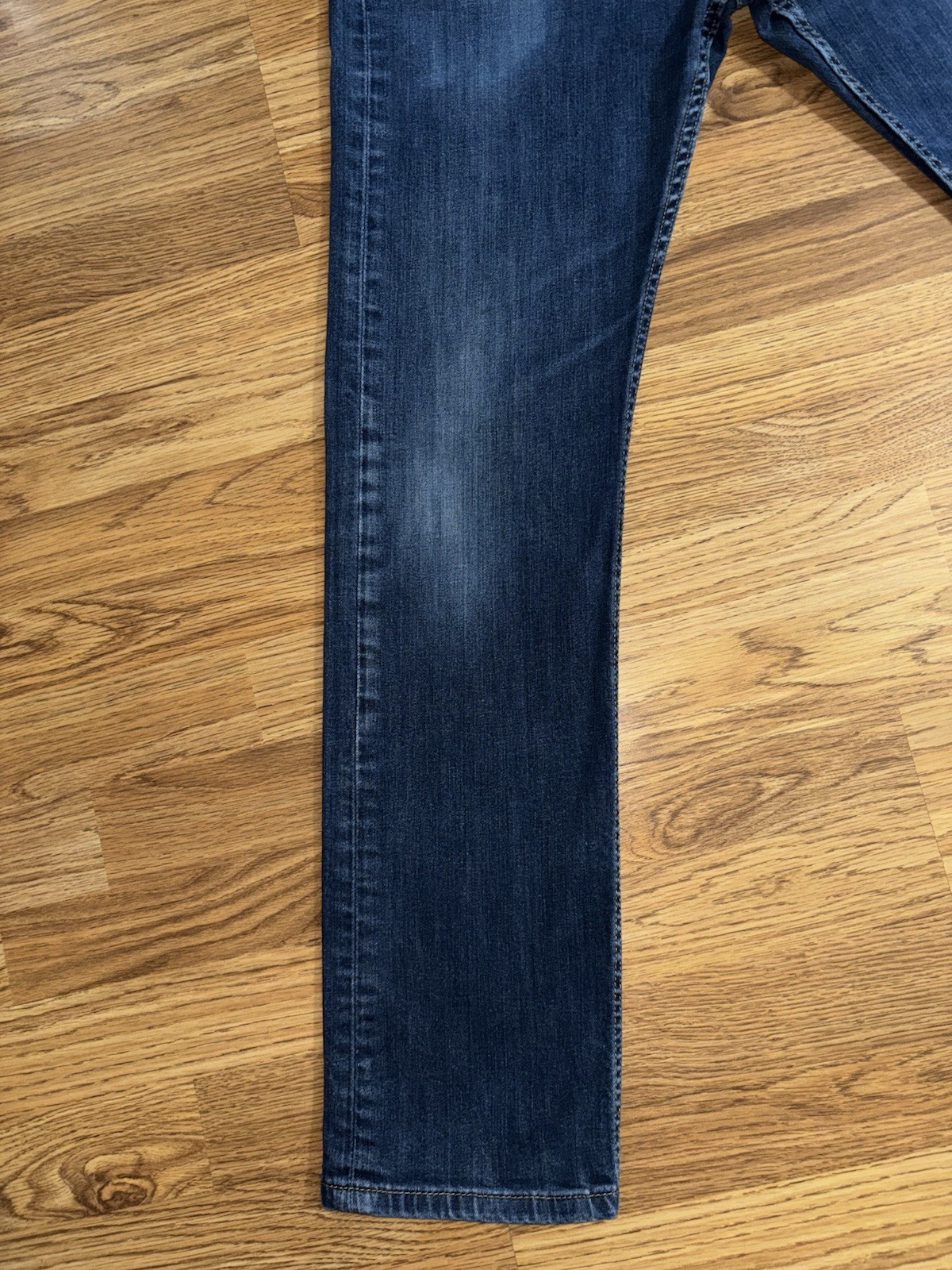 Levi’s 513 Selvedge Slim Straight Leg Jeans Men’s Size 33×31 Medium Wash Denim