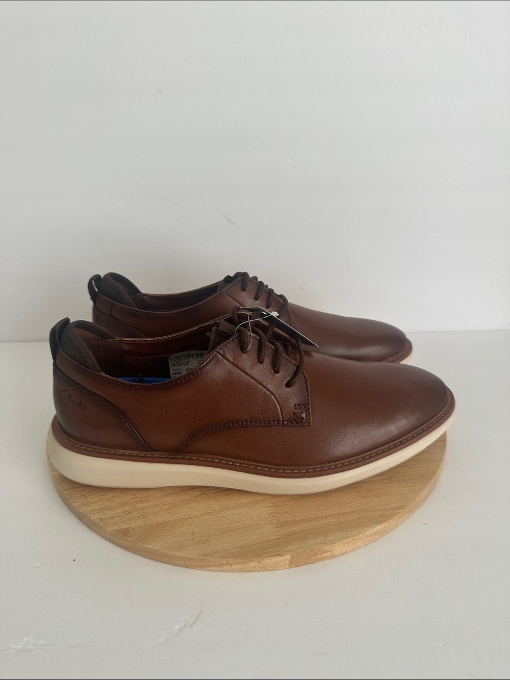 Clarks Brantin Plain Mens Round Closed Toe Oxford Shoes, Tan Sz 10.5M a1785