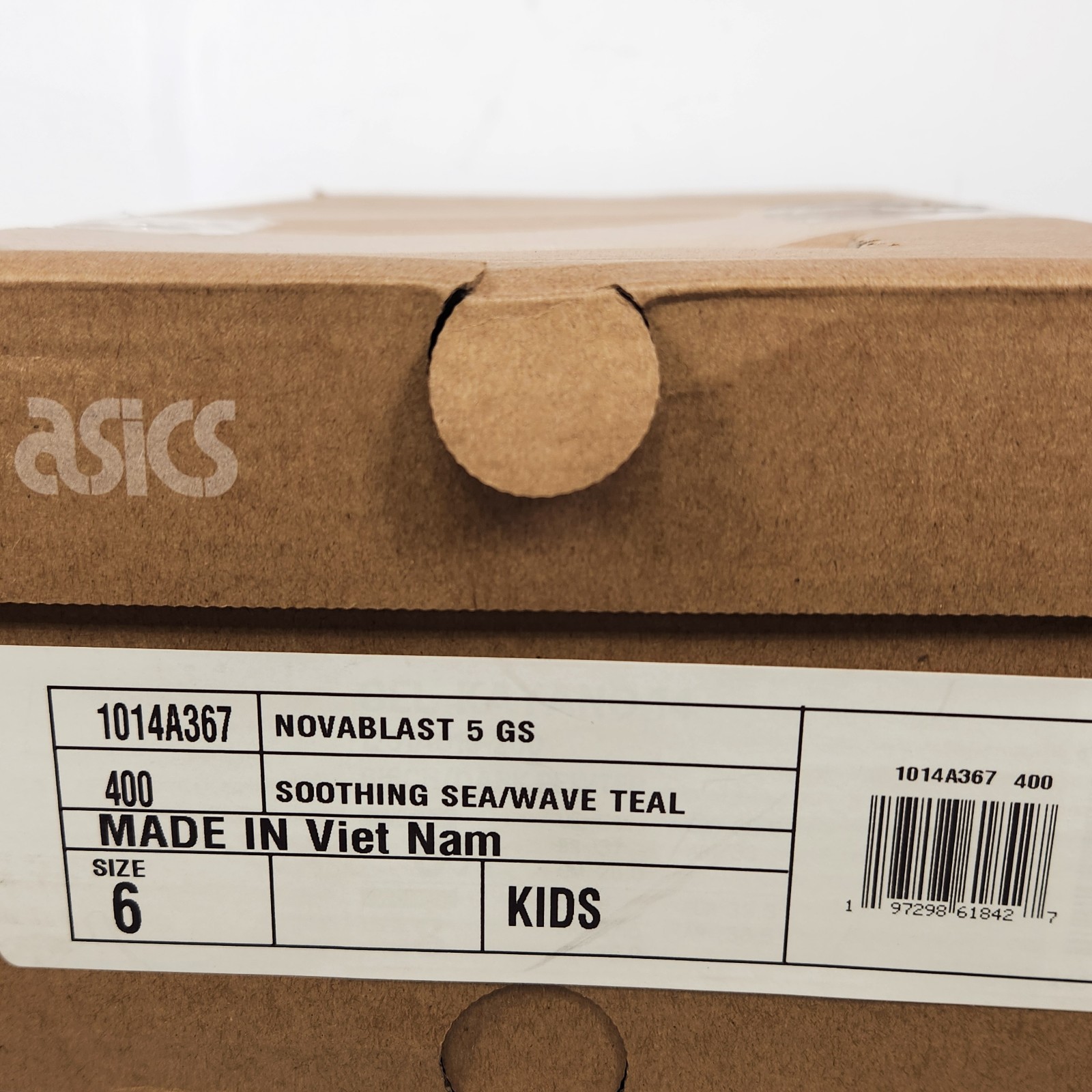 Size 6 Big Kids – ASICS Novablast 5 GS – Soothing Sea / Wave Teal