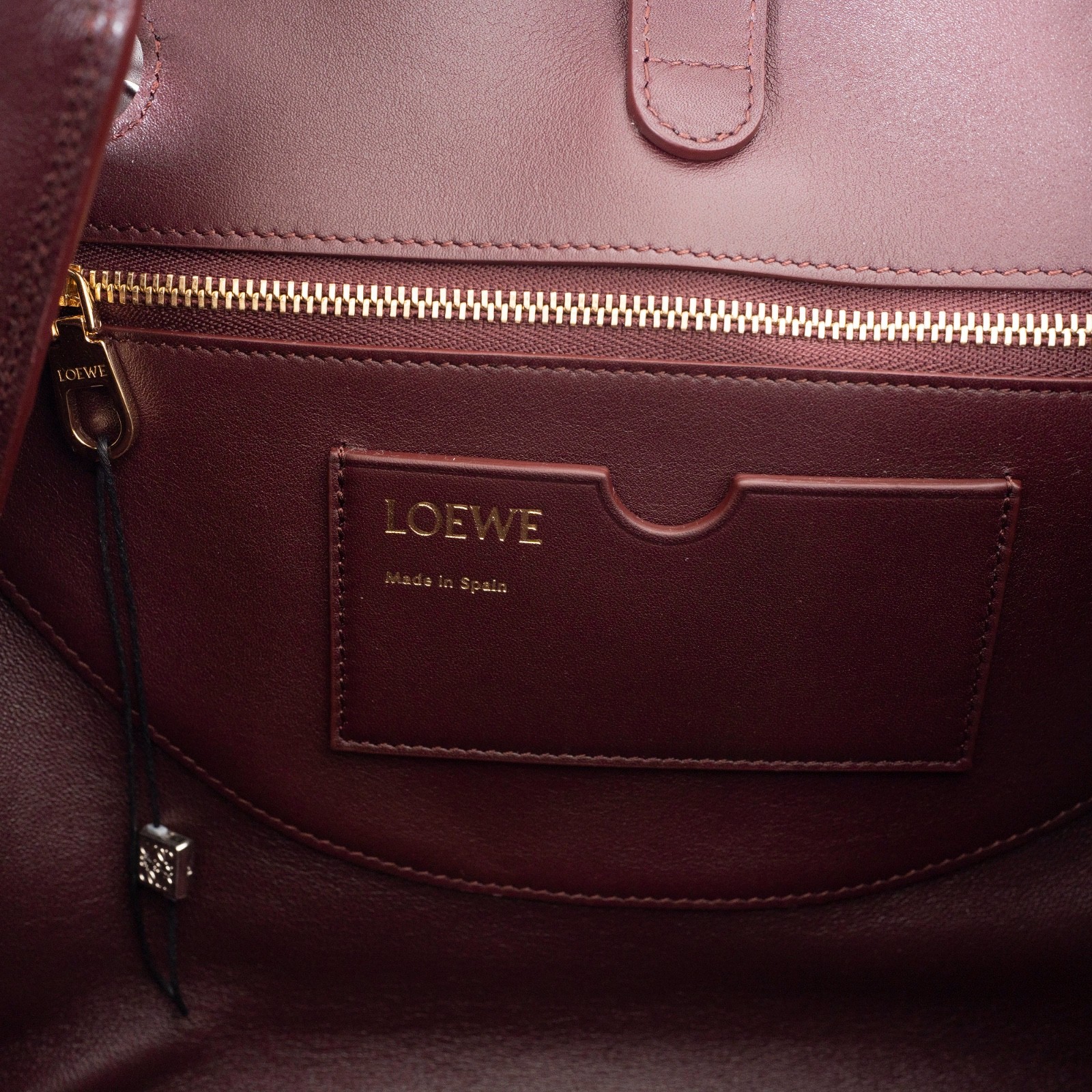 74126 auth LOEWE dark burgundy supple calf leather 2025 MADRID MEDIUM Bag