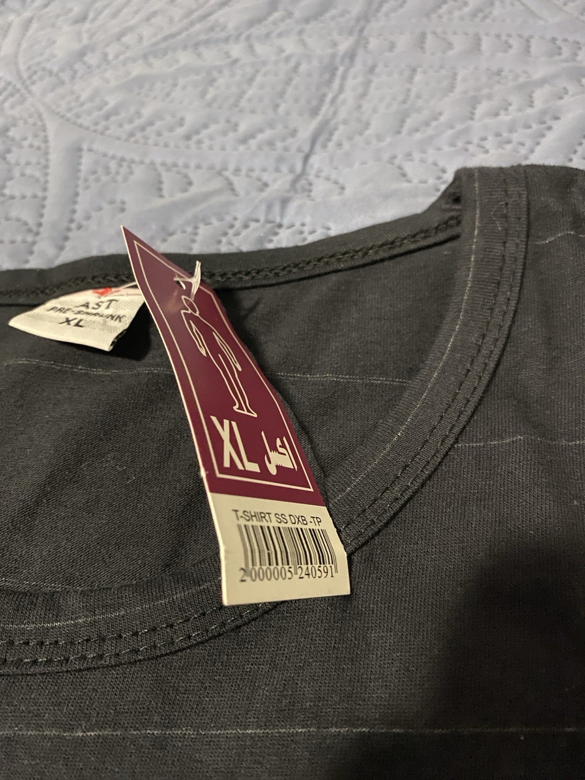 AST Dubai United Arab Emirates Black Pre-Shrunk Tshirt Size XL