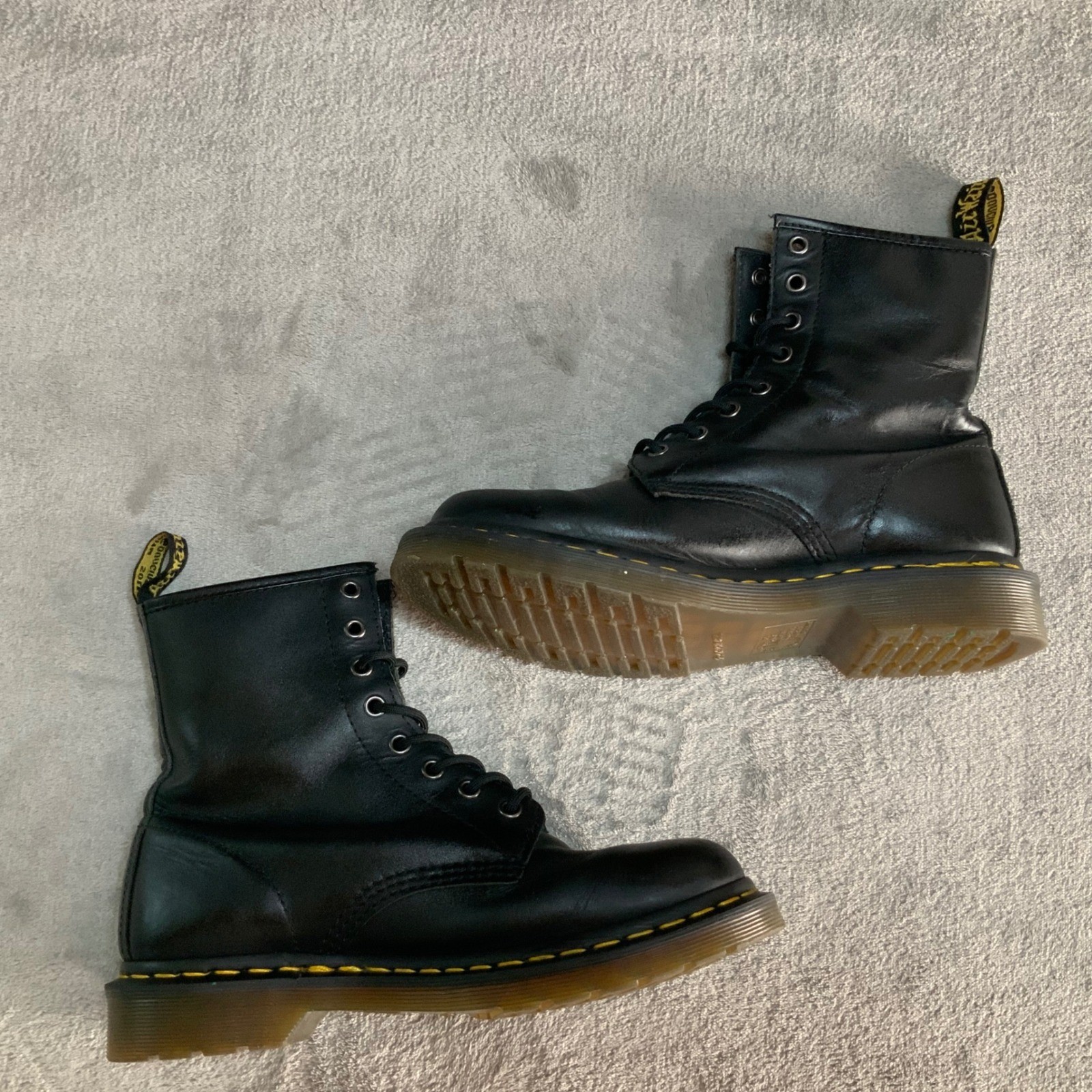 Dr. Martens 1460 Pascal Black Virginia Leather 8-Eye Lace Up Boots Womens 8