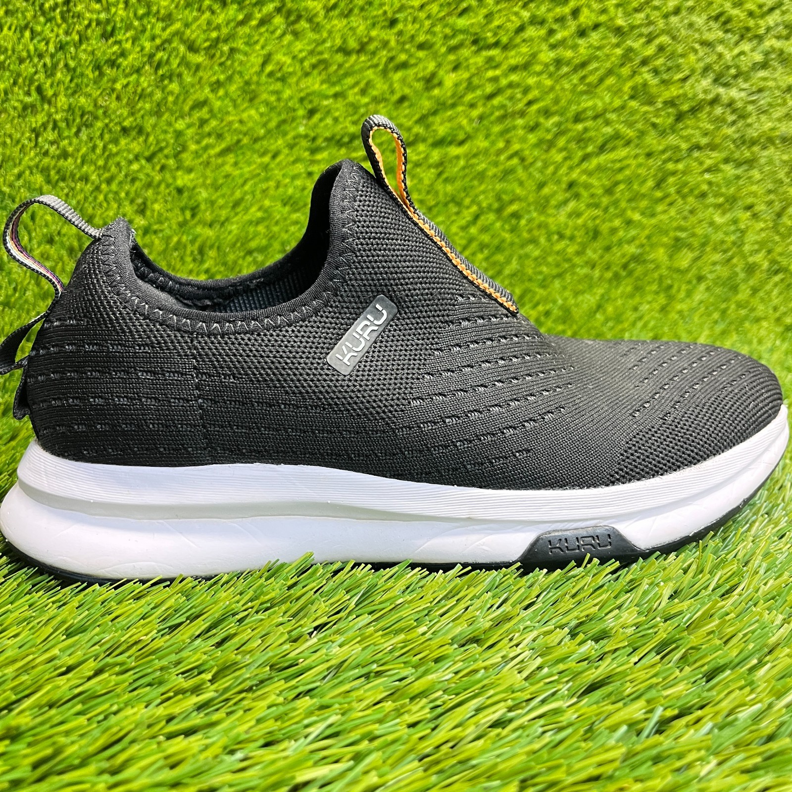 Kuru Atom Slip On Womens Size 7.5 Black White Athletic Walking Shoes Sneakers