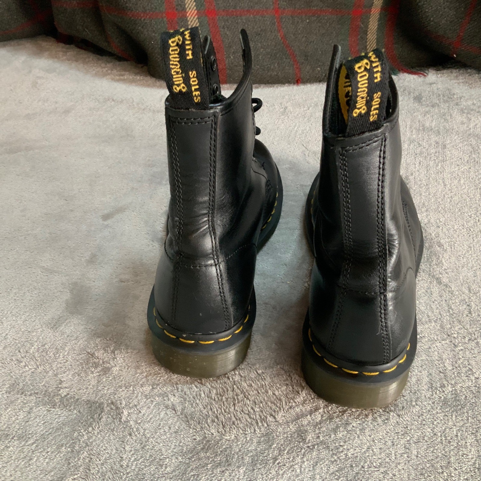Dr. Martens 1460 Pascal Black Virginia Leather 8-Eye Lace Up Boots Womens 8