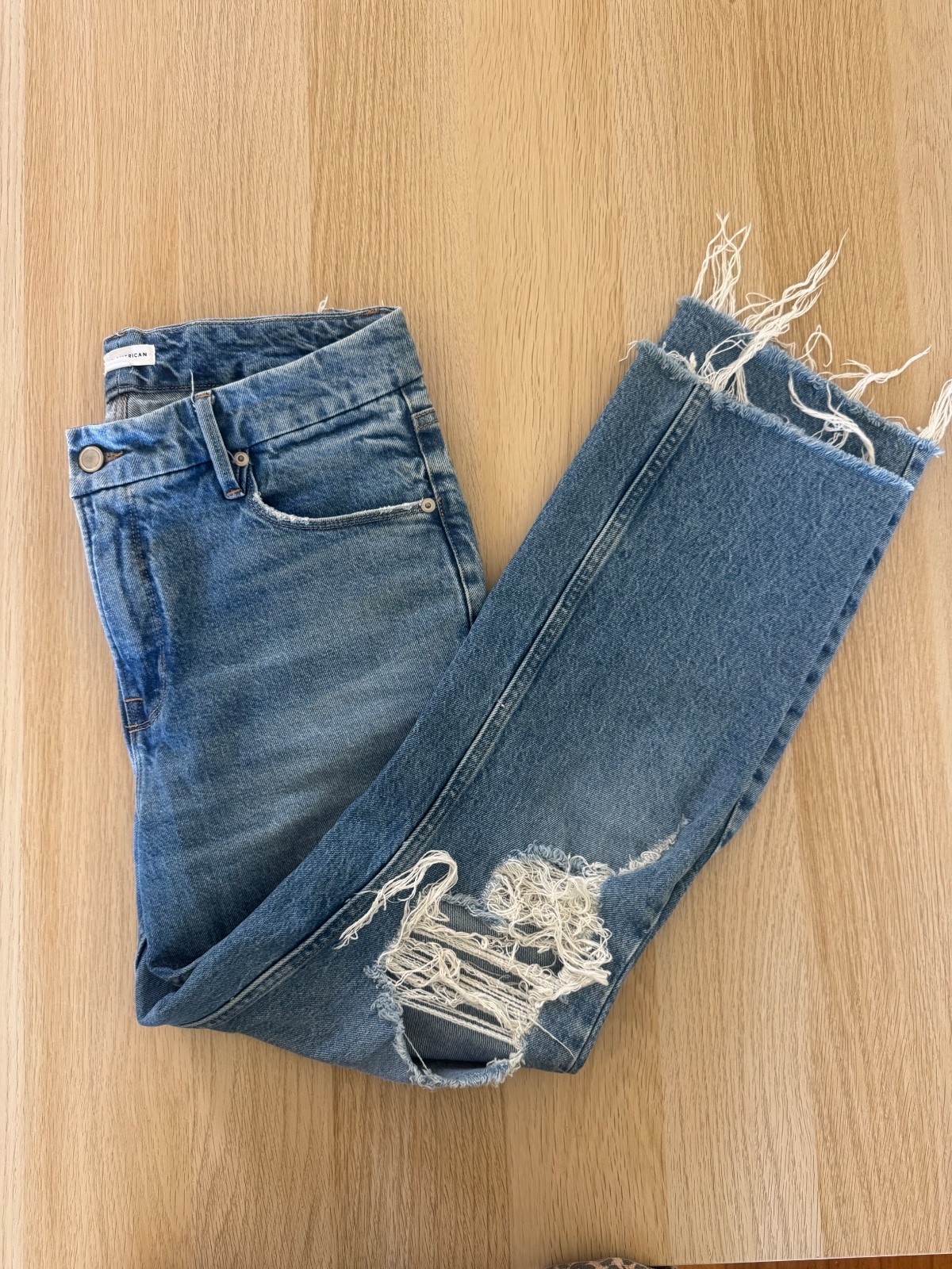 Good American Good Straight Distressed Ripped Hem Jeans Light Wash Size 8/29
