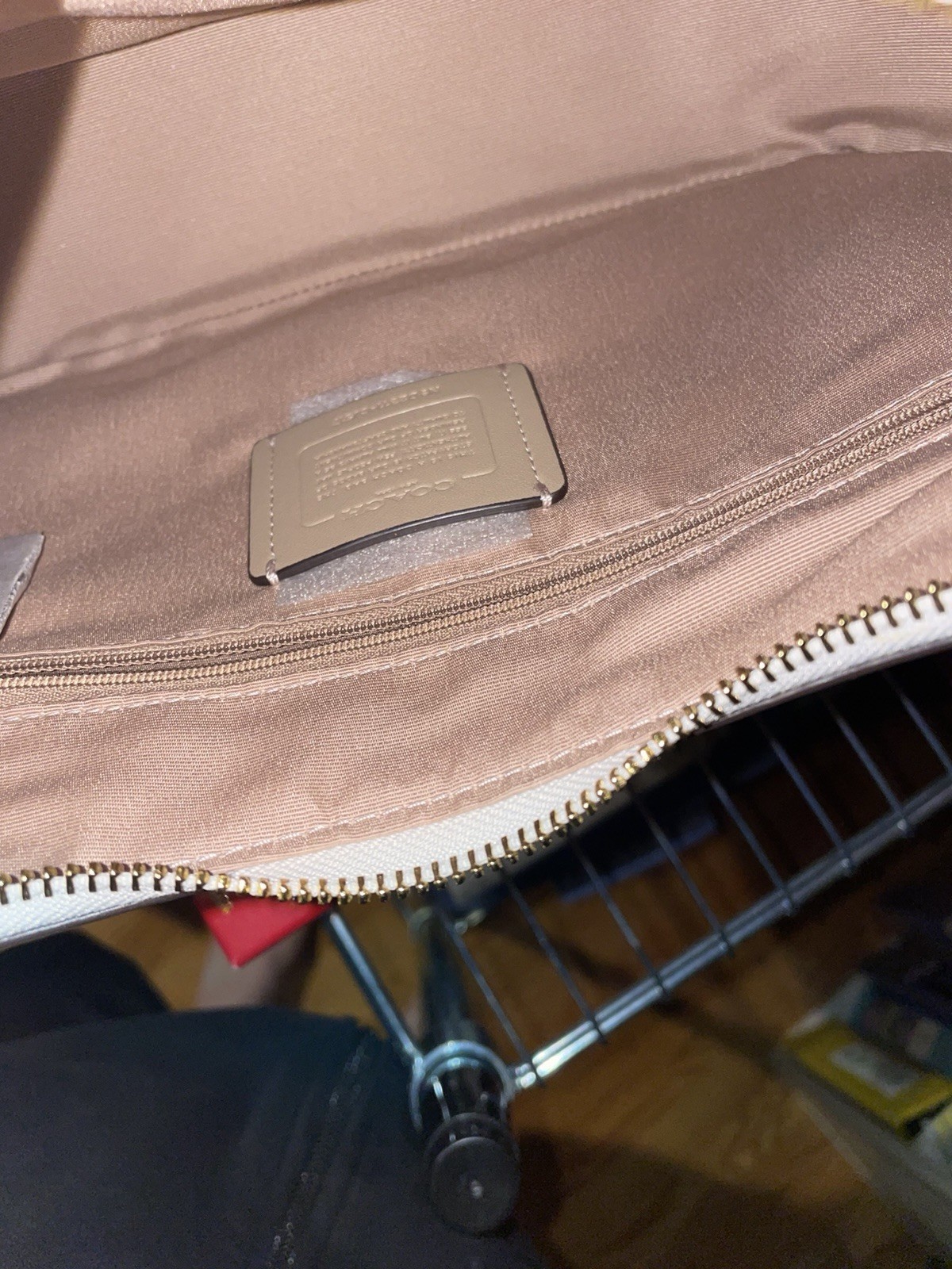 Coach White Small Pebbled Crescent Shoulder Bag Zip, Detachable Strap, Pockets