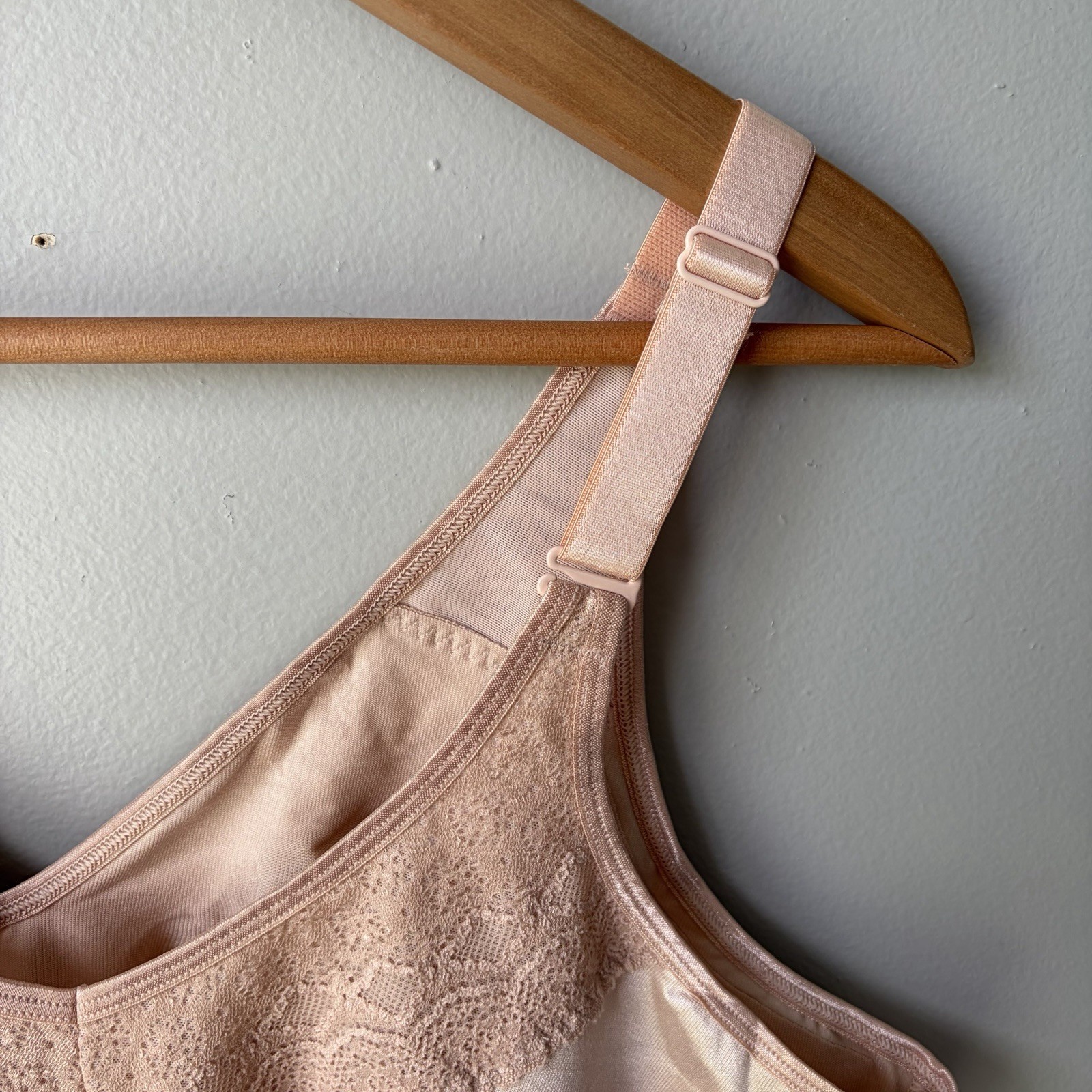 NEW RUBY RIBBON PIN UP CAMI WOMENS size 50 Pale Nude Lace Shapewear