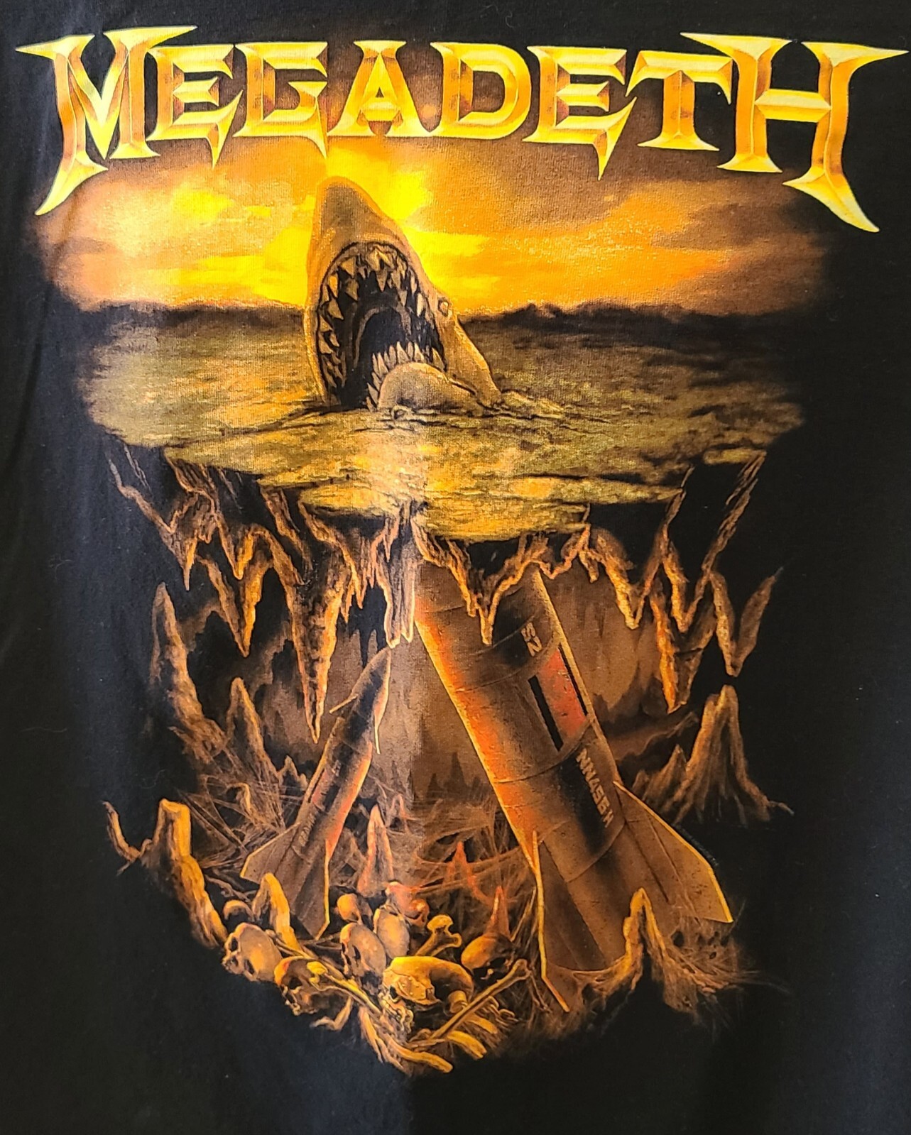 Megadeth Warhead Shark Shirt Size 2XL Rock Metal ~ WinterLand